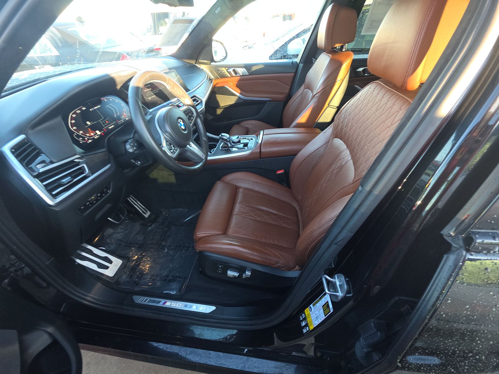 2022 BMW X7 M50i AWD