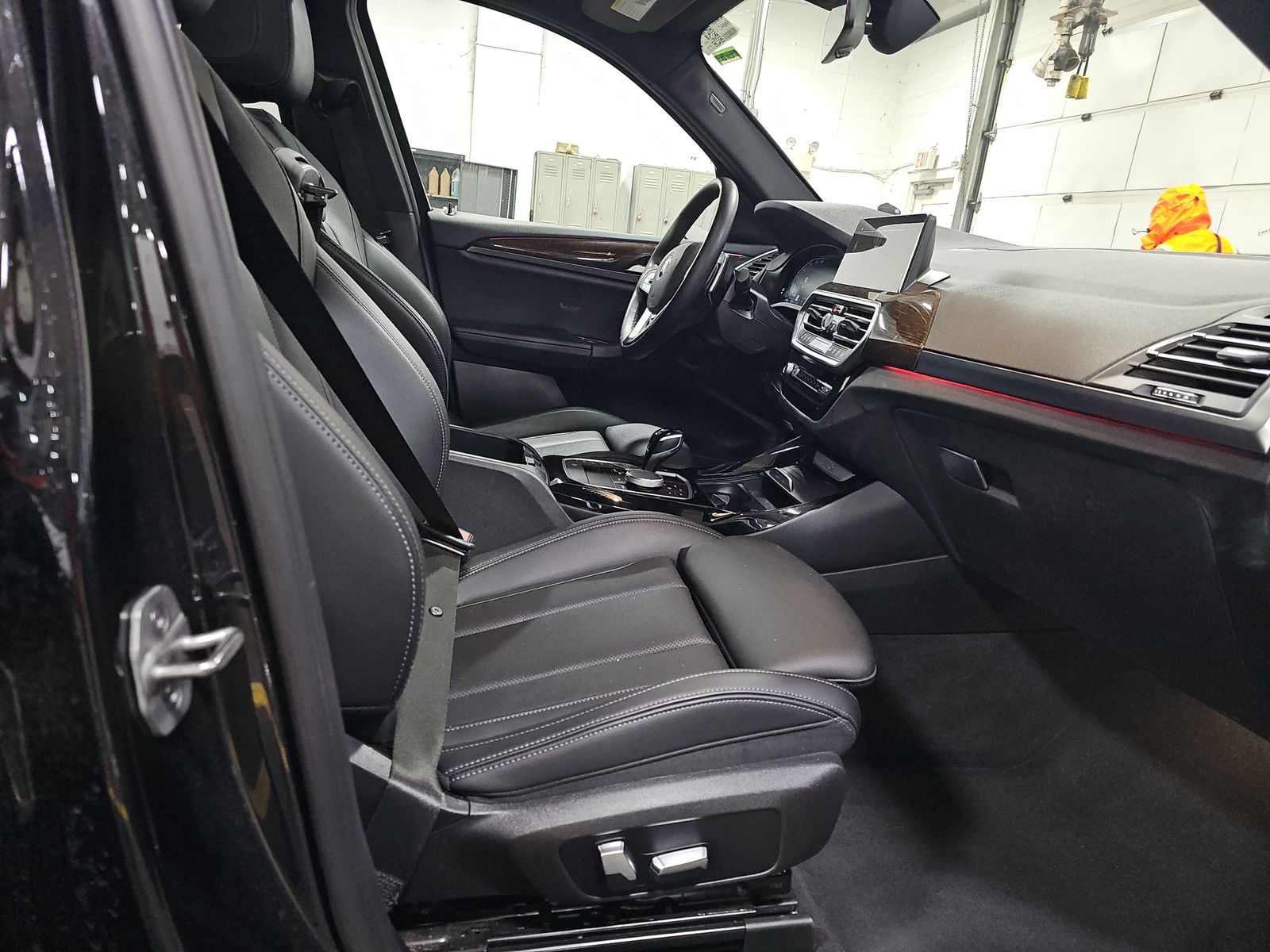 2023 BMW X3 xDrive30i AWD