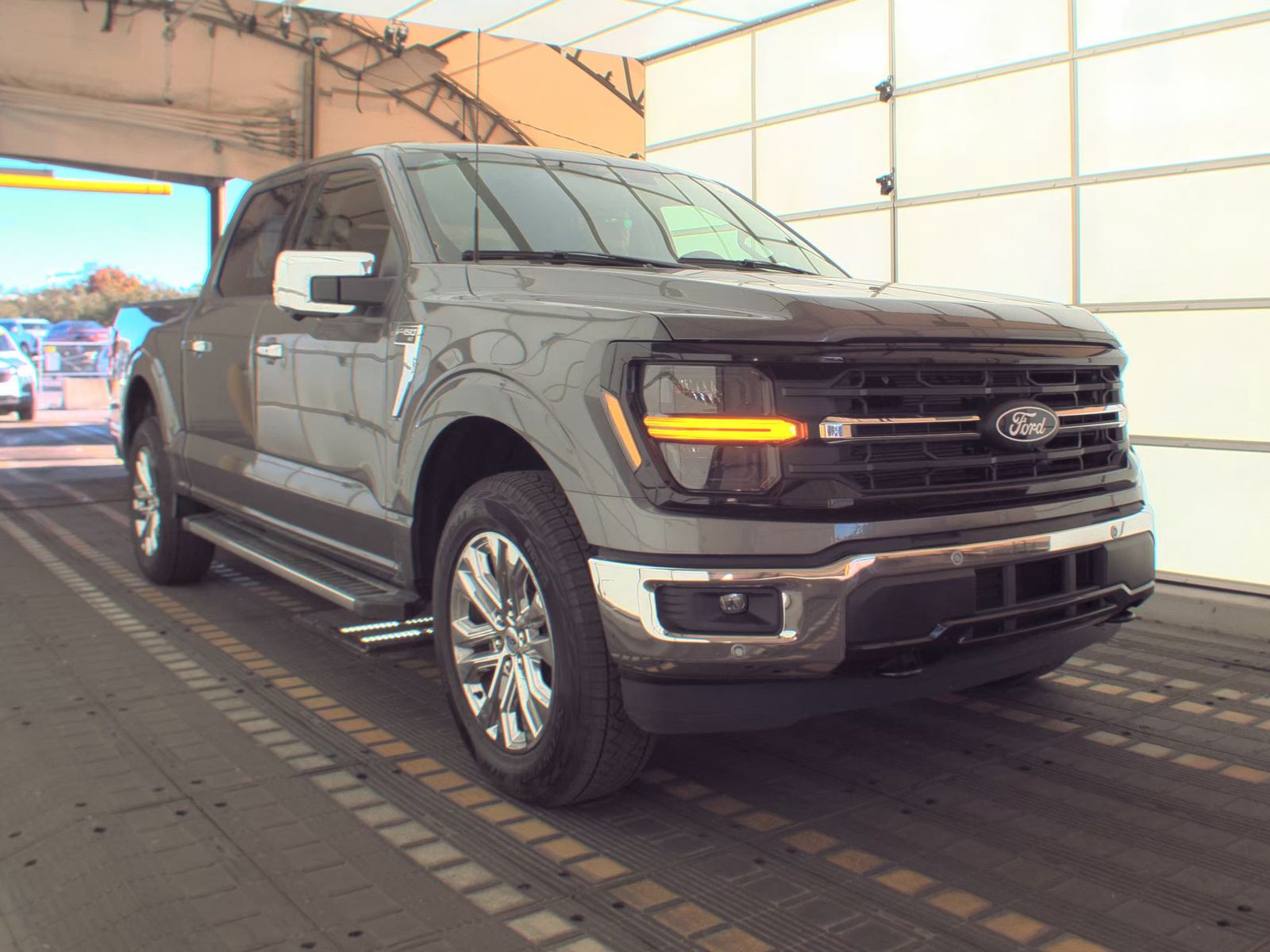 2025 Ford F-150 XLT AWD