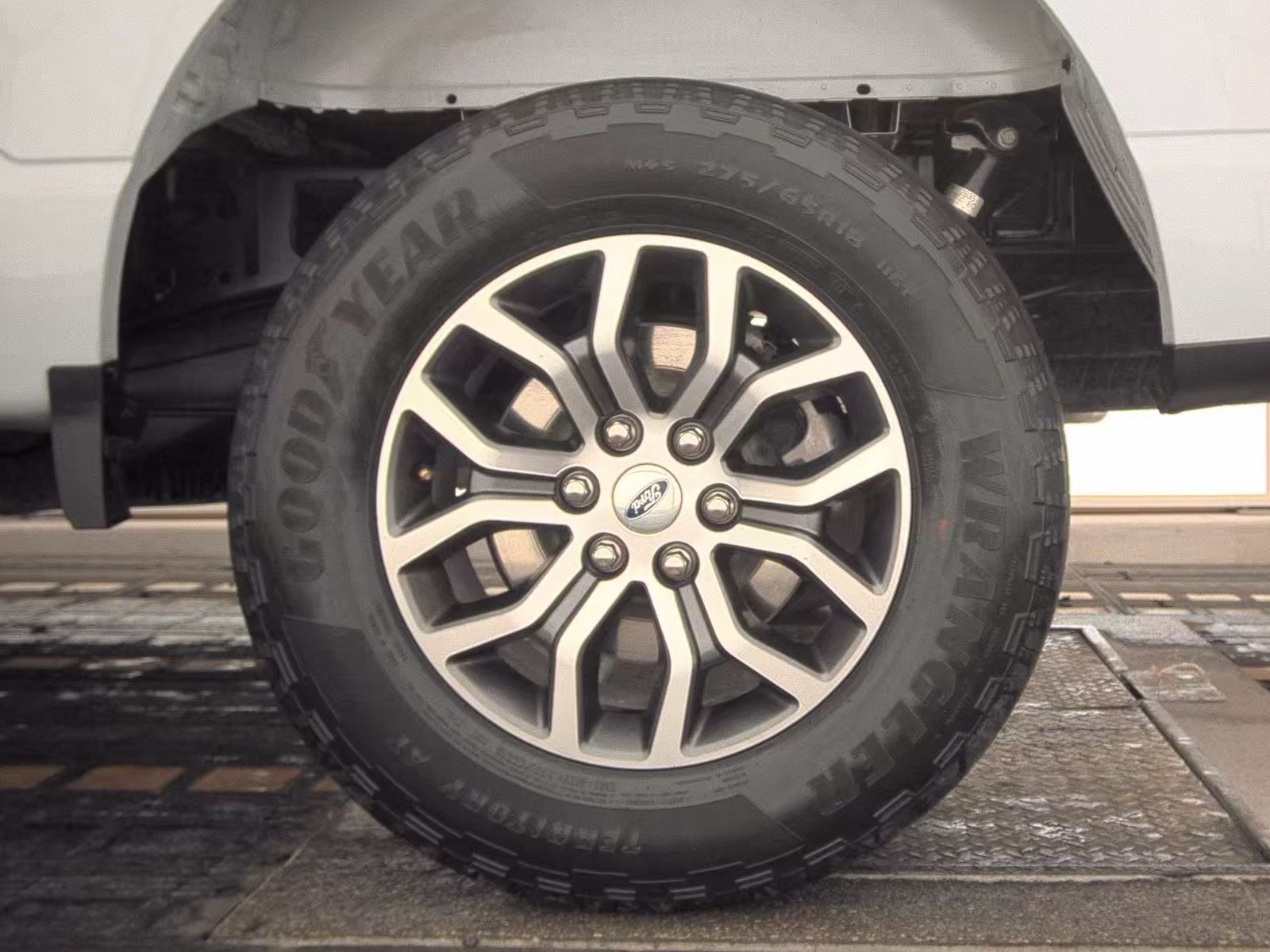 2022 Ford F-150 Lariat AWD