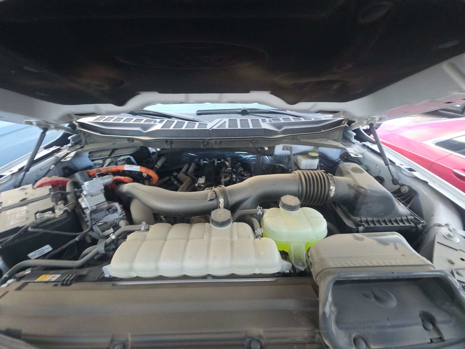 2024 Ford F-150 Hybrid Lariat AWD