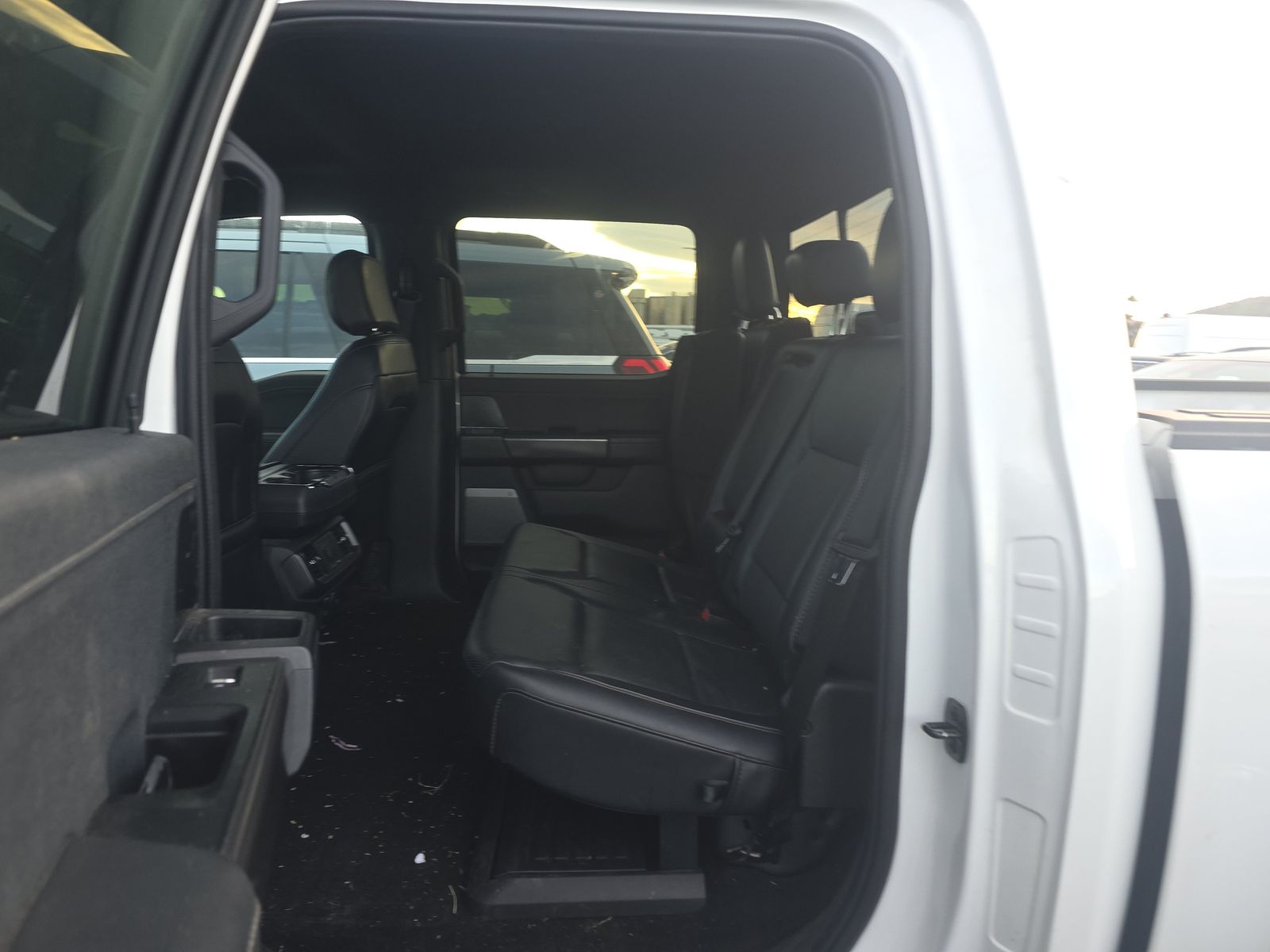 2024 Ford F-150 Hybrid Lariat AWD