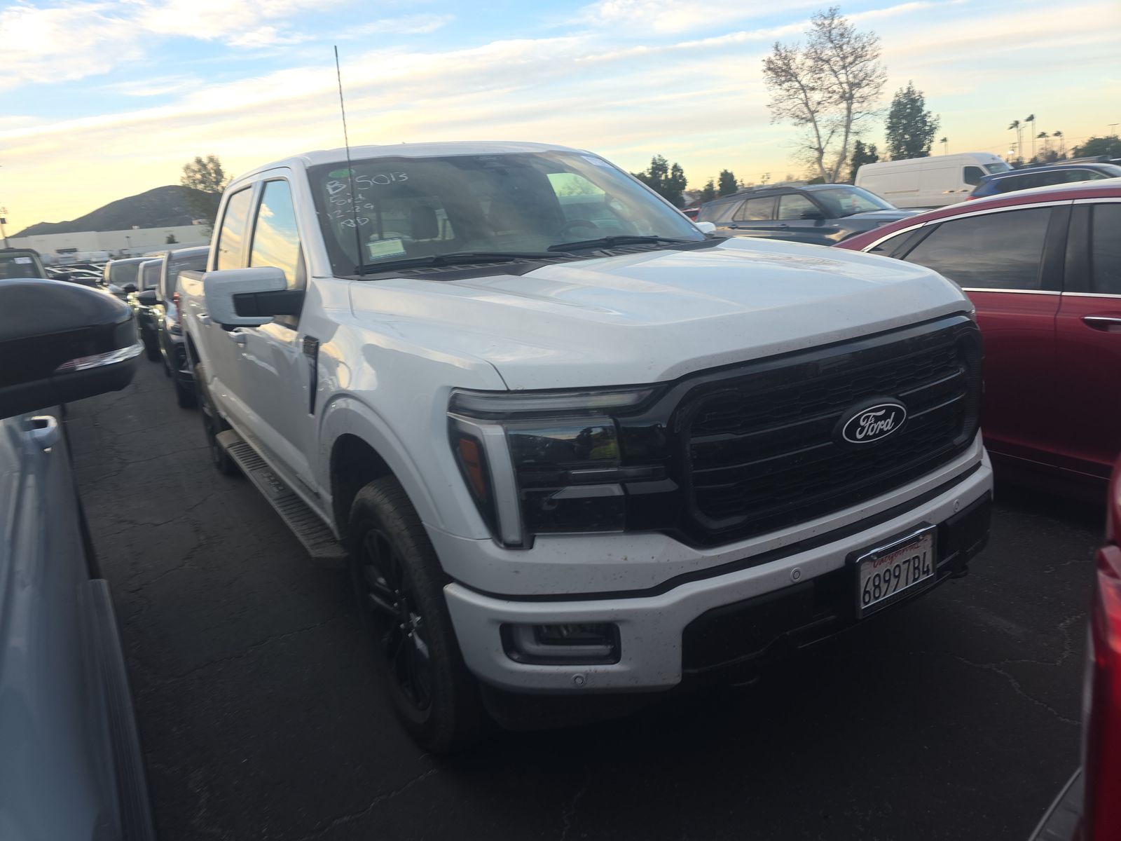 2024 Ford F-150 Hybrid Lariat AWD