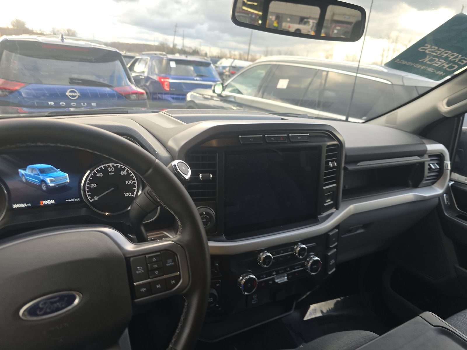 2023 Ford F-150 XLT AWD