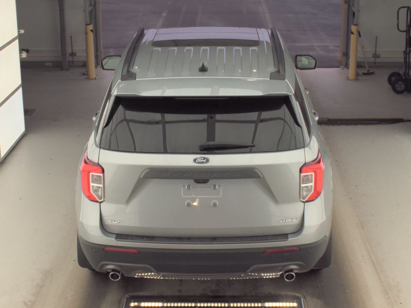 2023 Ford Explorer XLT AWD