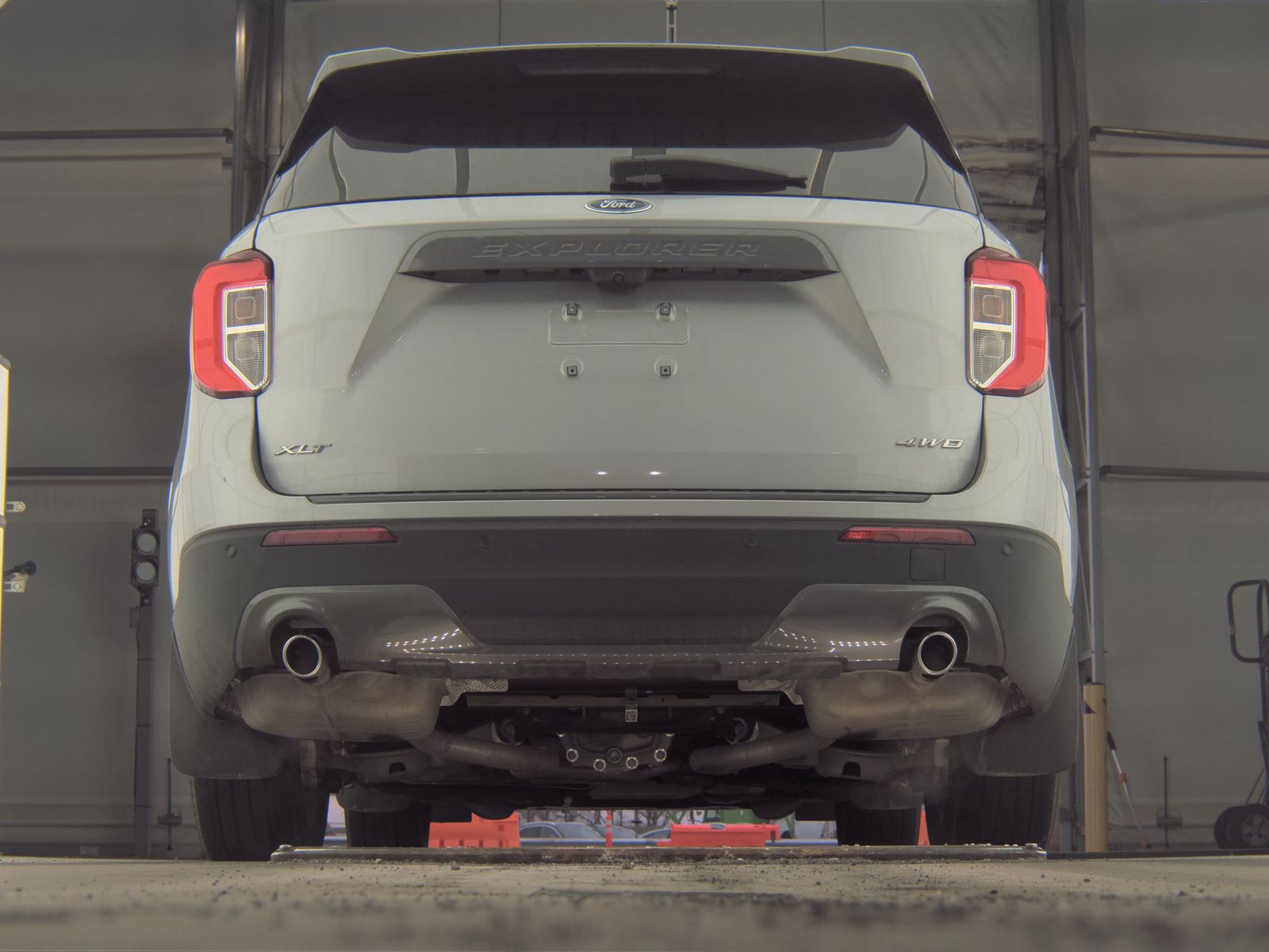 2023 Ford Explorer XLT AWD