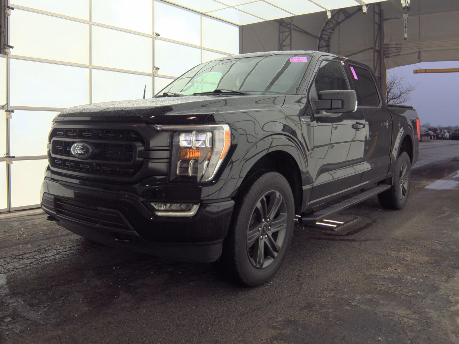 2023 Ford F-150 XLT AWD