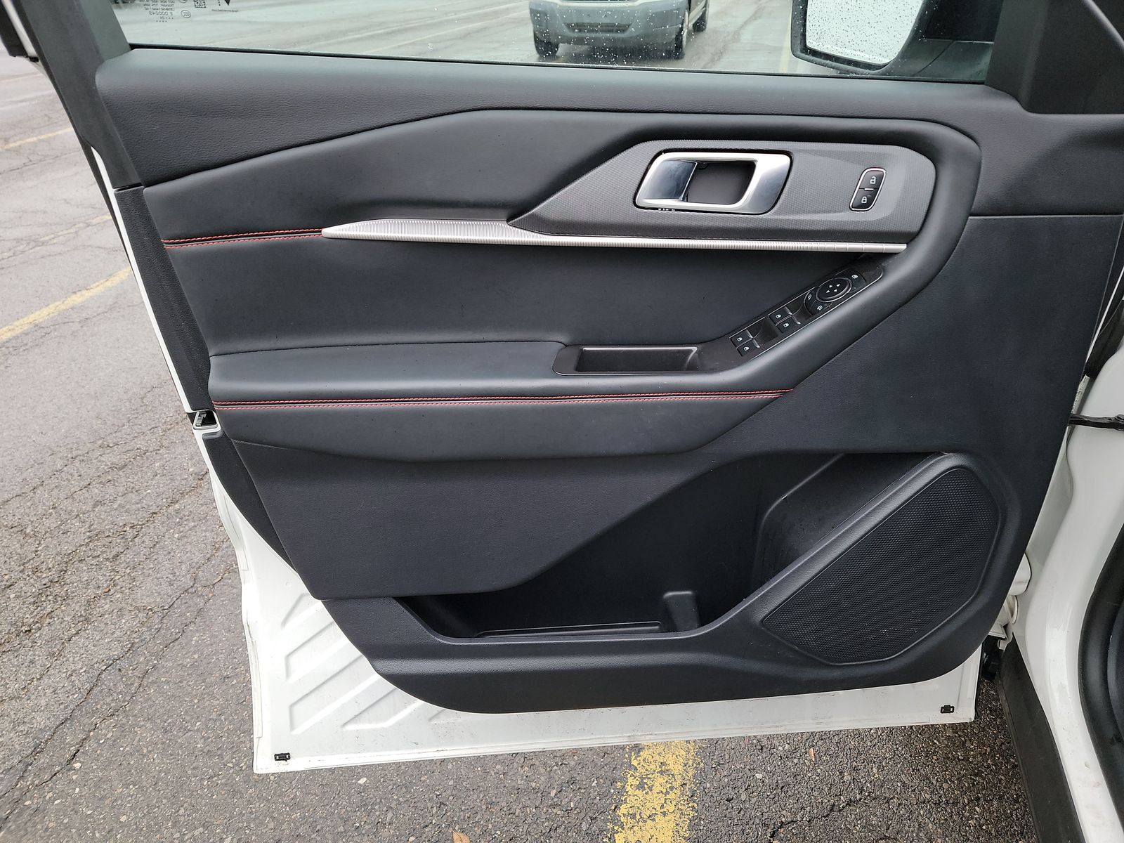 2025 Ford Explorer ST-Line AWD