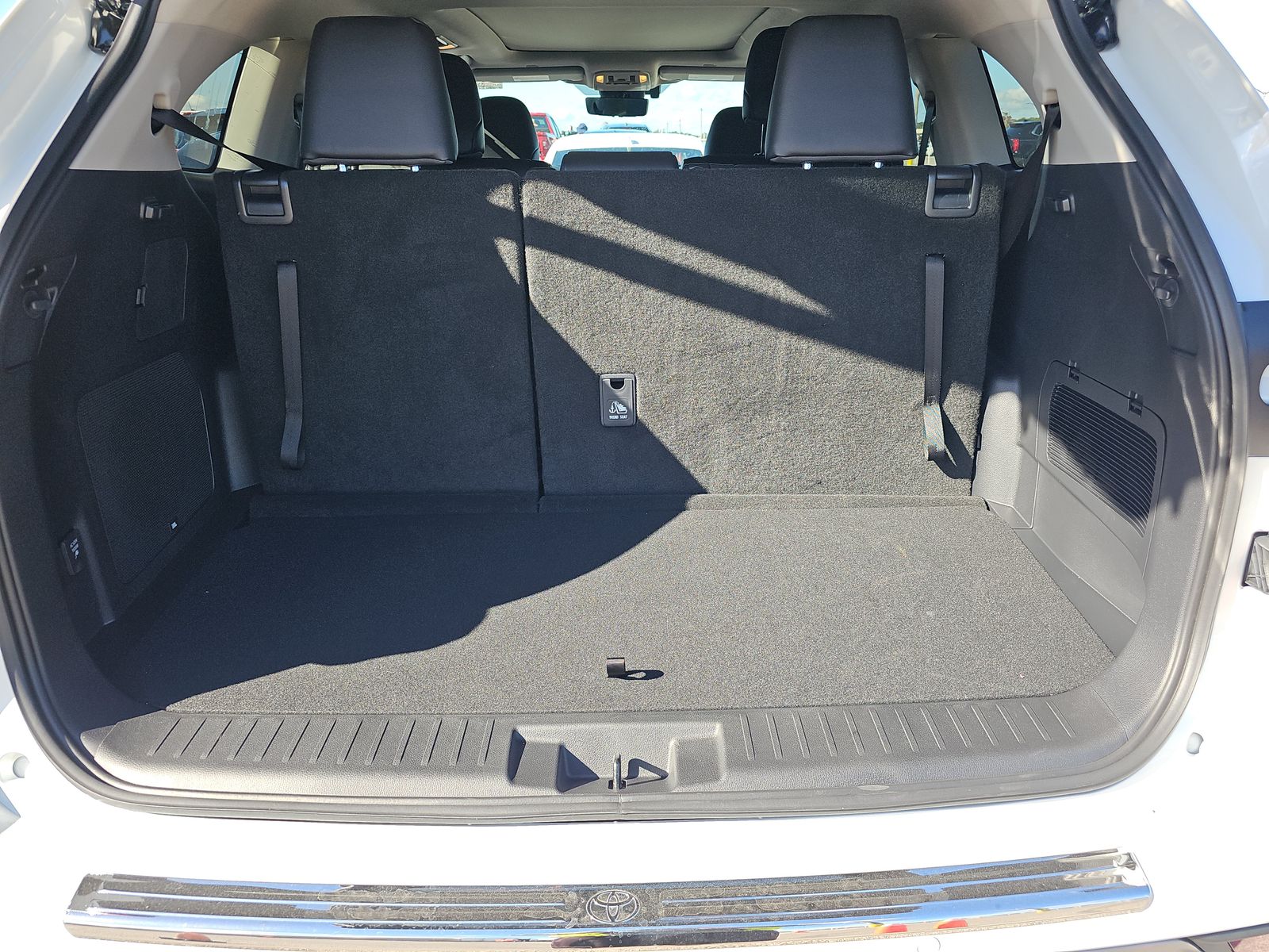 2025 Toyota Highlander Hybrid Platinum AWD