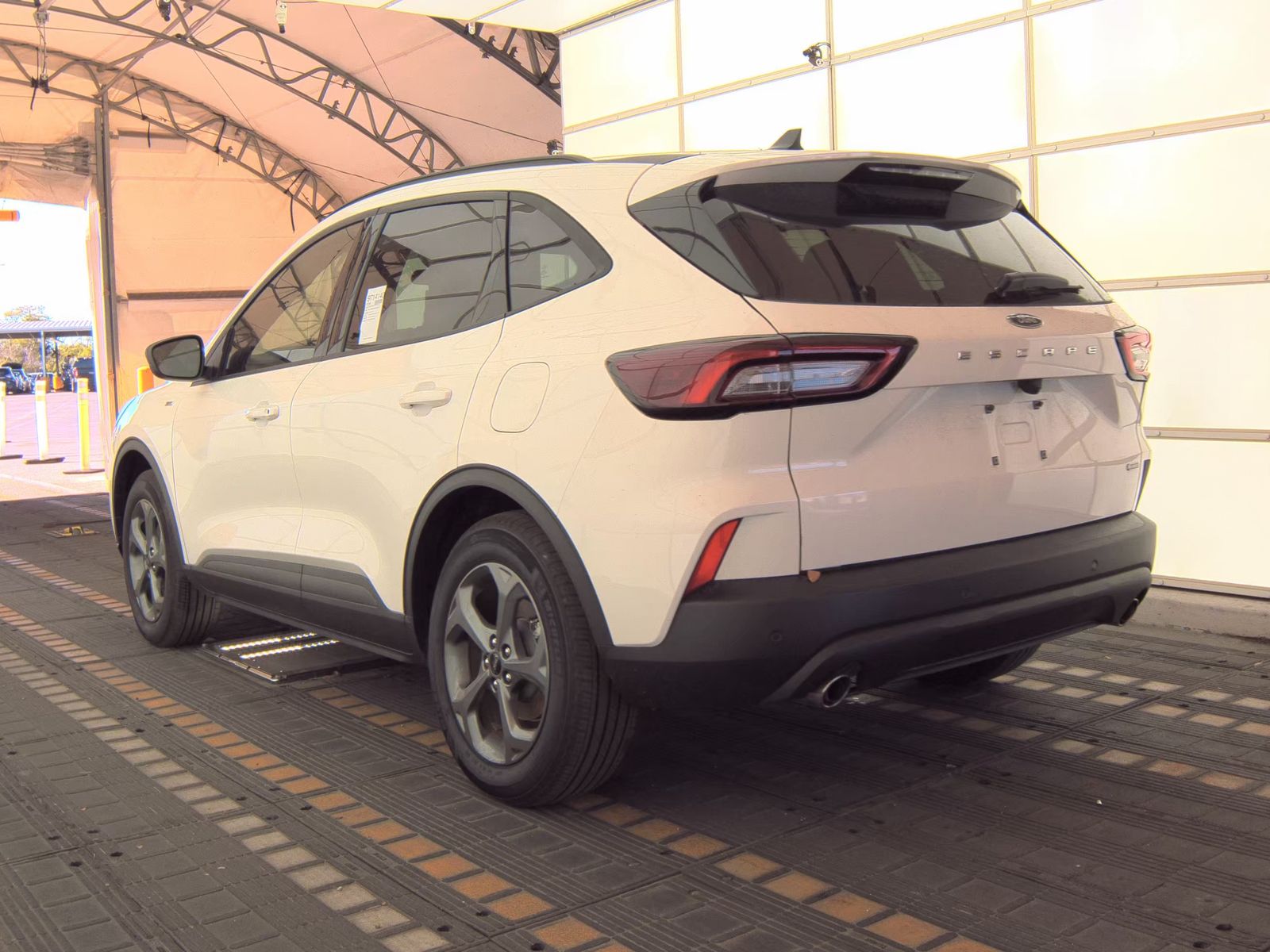 2025 Ford Escape Hybrid ST-Line FWD