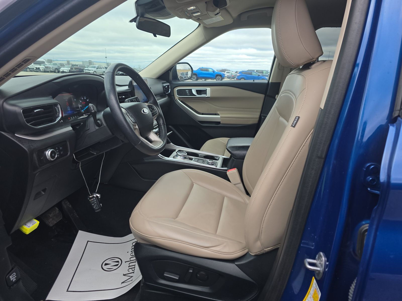 2023 Ford Explorer XLT AWD