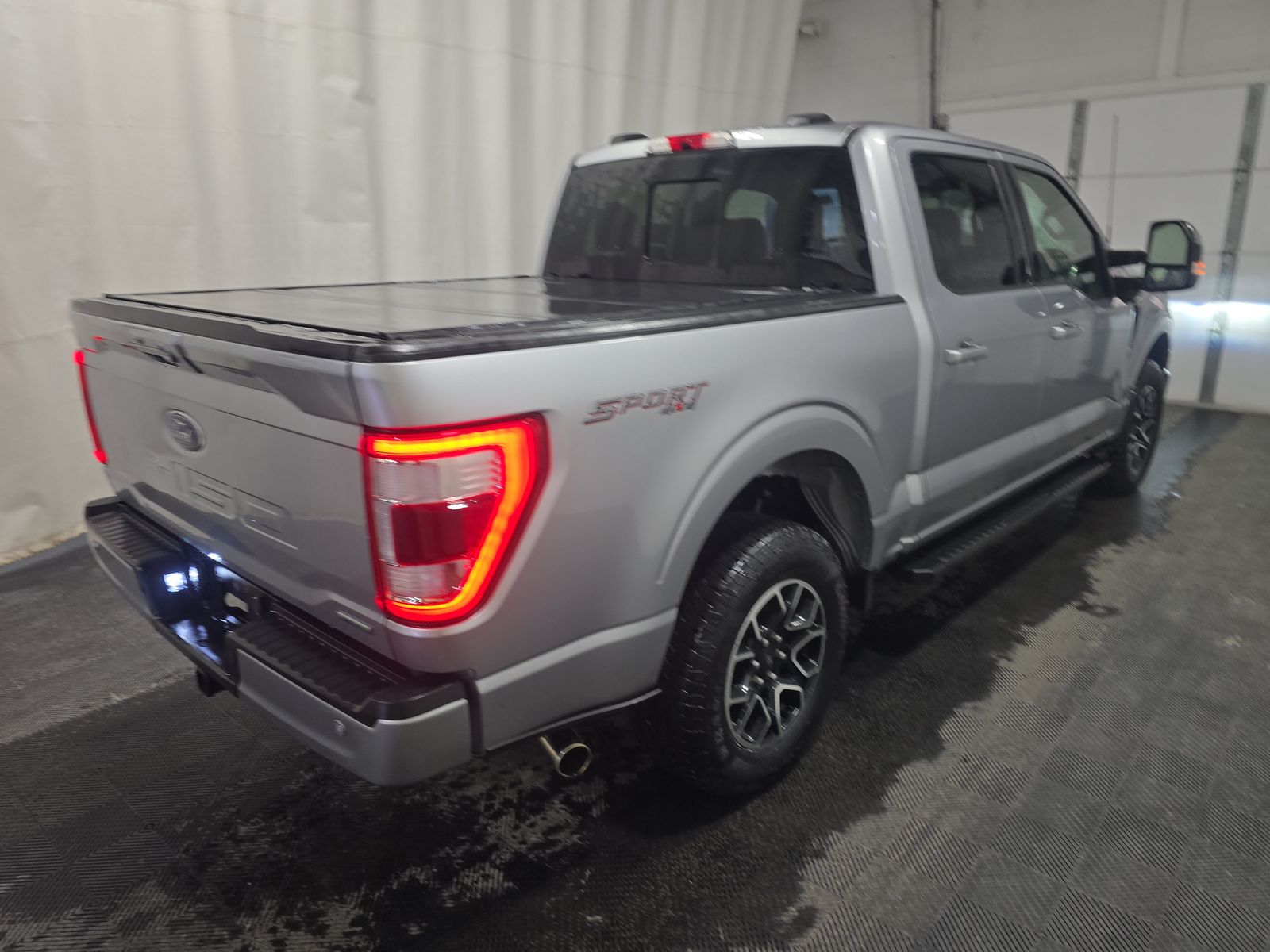 2022 Ford F-150 Lariat AWD
