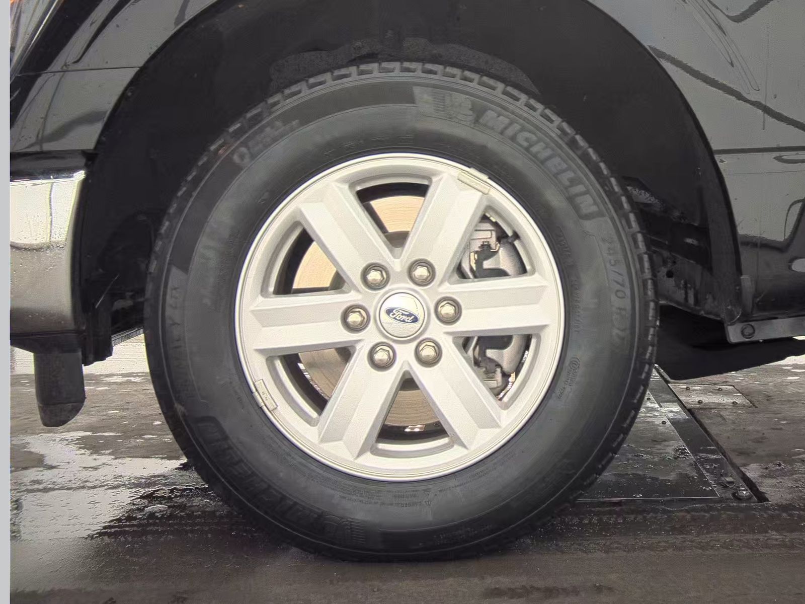 2023 Ford F-150 XLT RWD