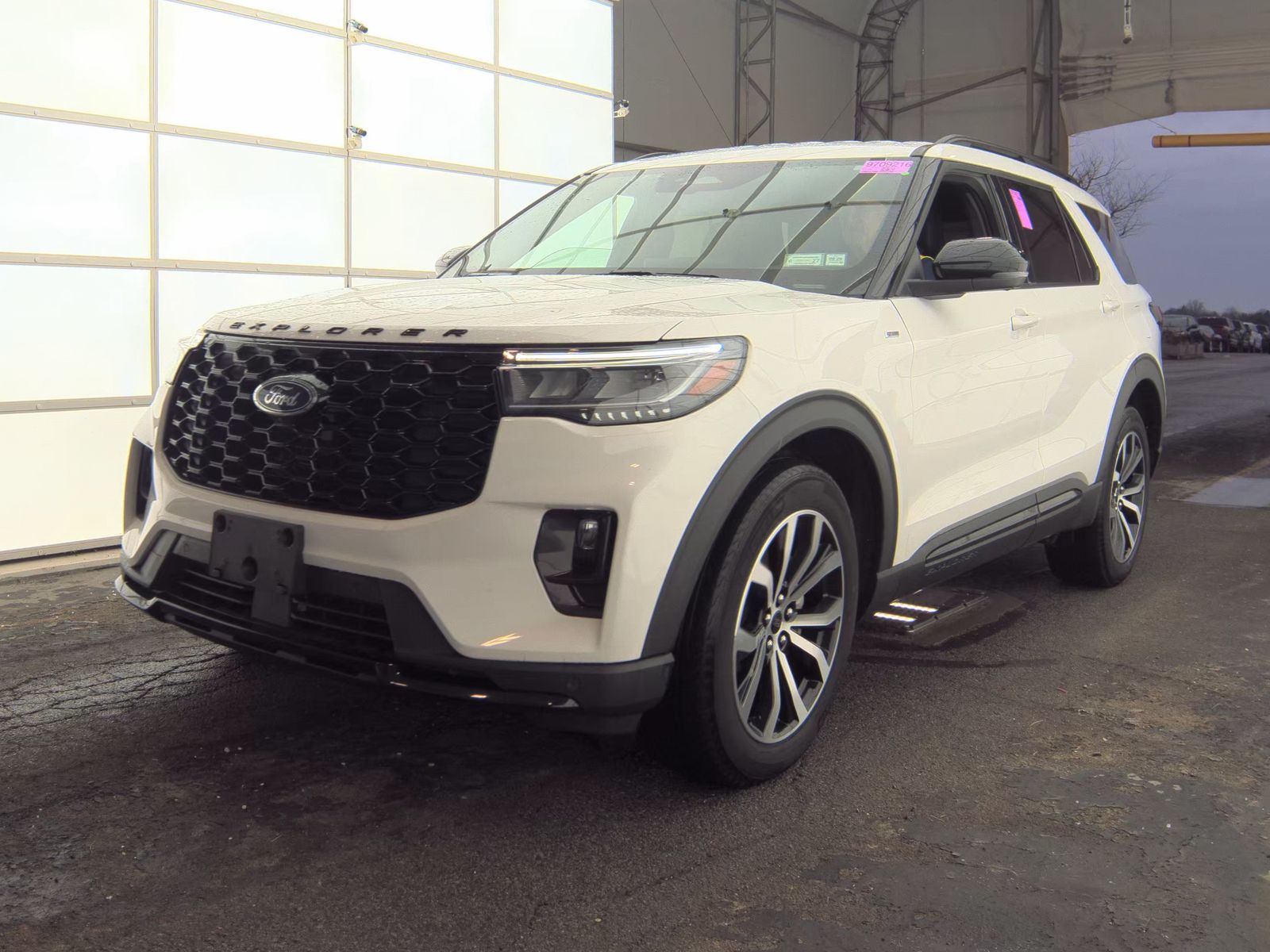 2025 Ford Explorer ST-Line AWD