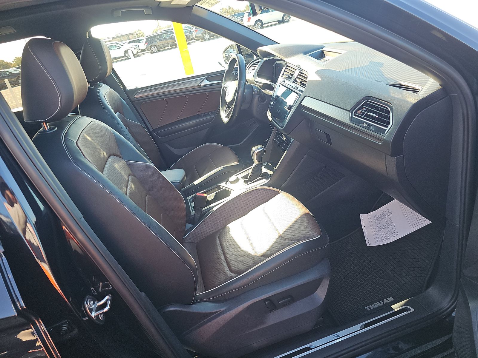 2022 Volkswagen Tiguan 2.0T SEL R-Line AWD