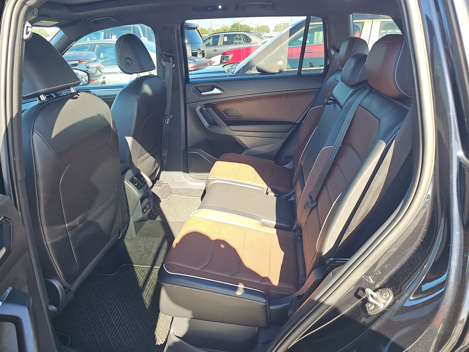 2022 Volkswagen Tiguan 2.0T SEL R-Line AWD