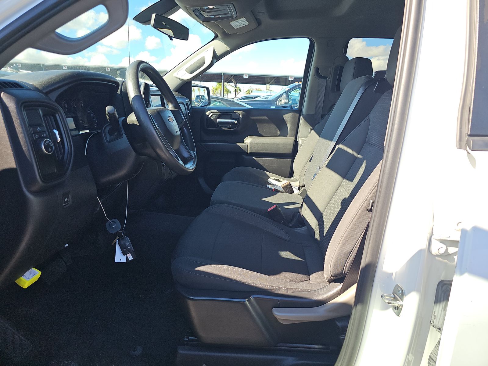 2022 Chevrolet Silverado 1500 Custom RWD