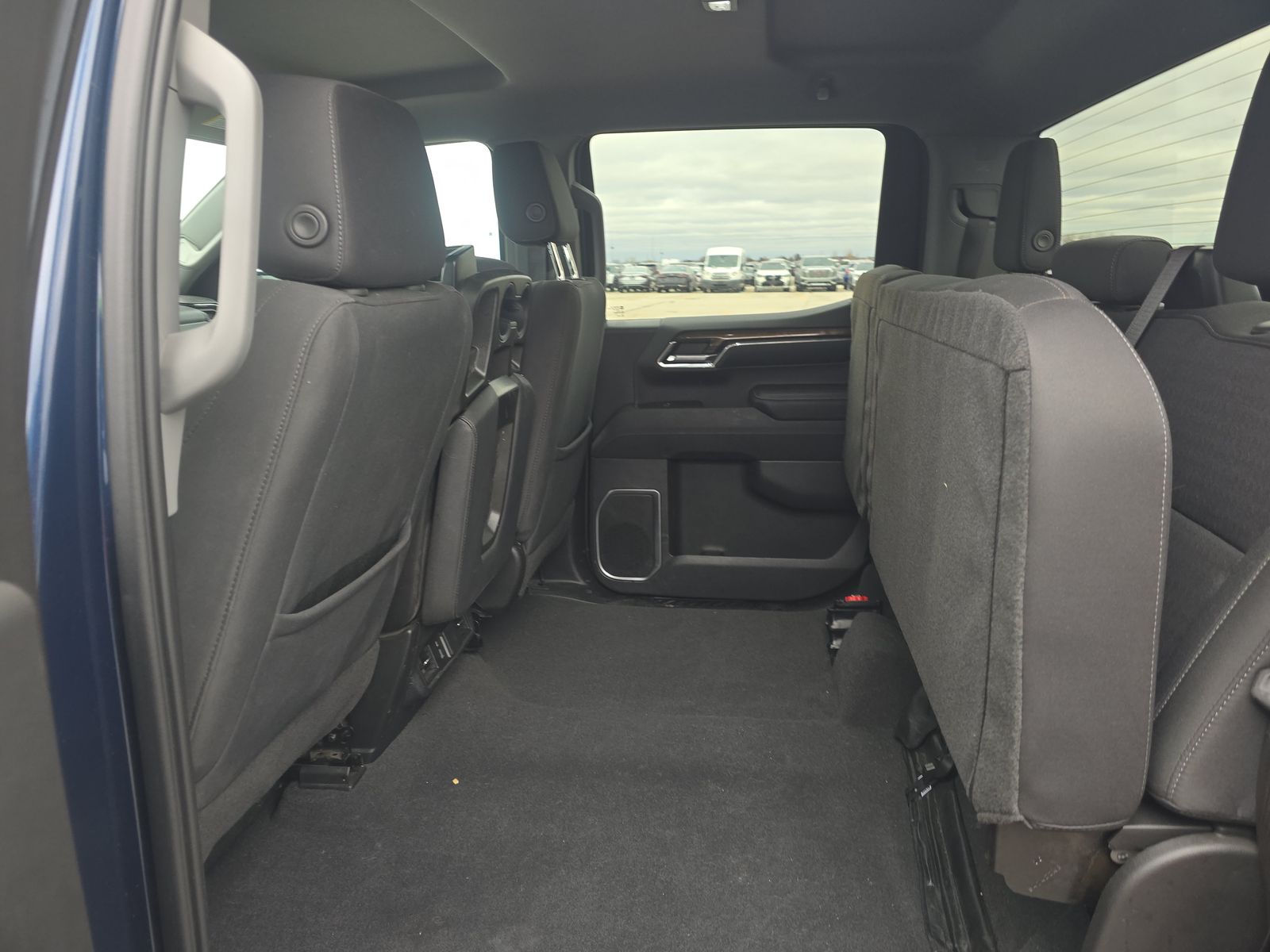 2023 Chevrolet Silverado 1500 LT AWD