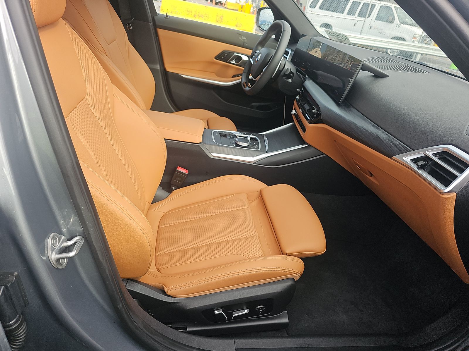 2025 BMW 3 Series 330i xDrive AWD