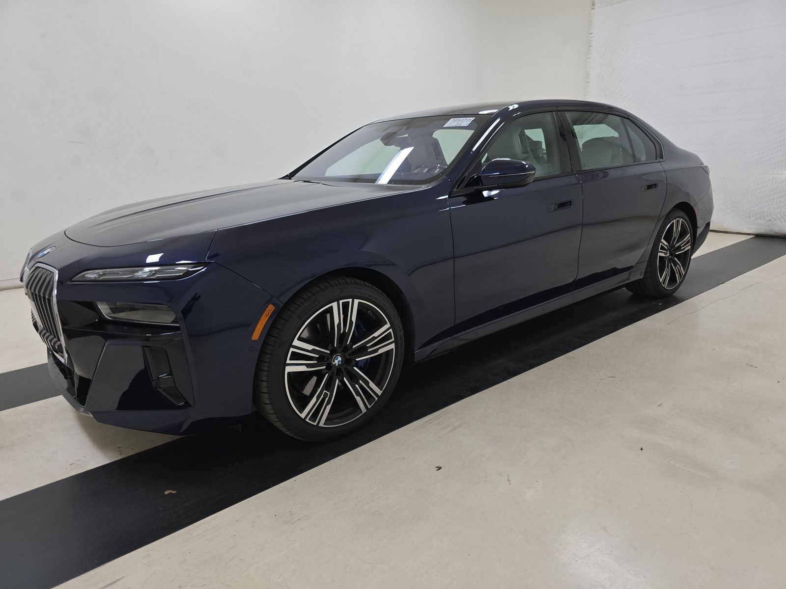 2023 BMW 7 Series Sedan 760i xDrive