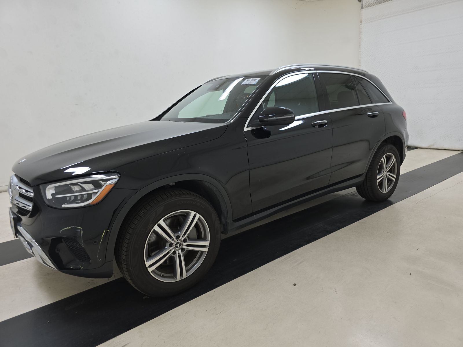 2022 Mercedes-Benz GLC 300