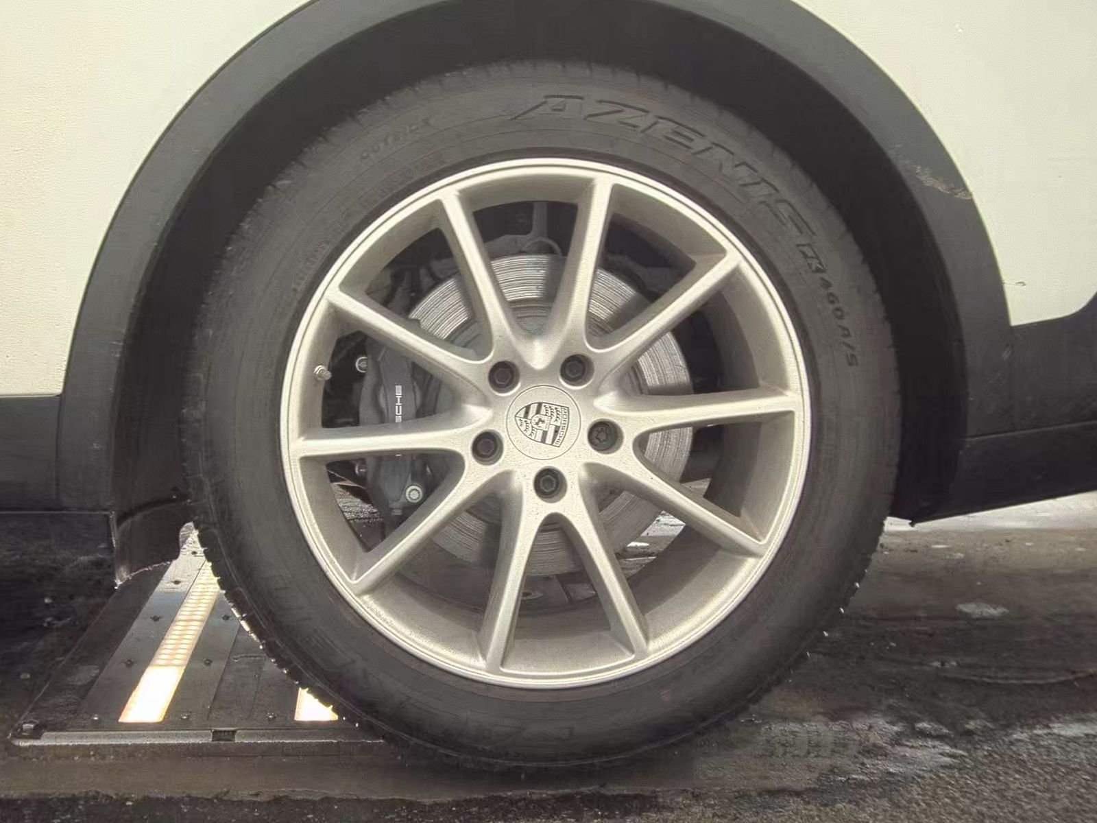 2024 Porsche Cayenne Base AWD