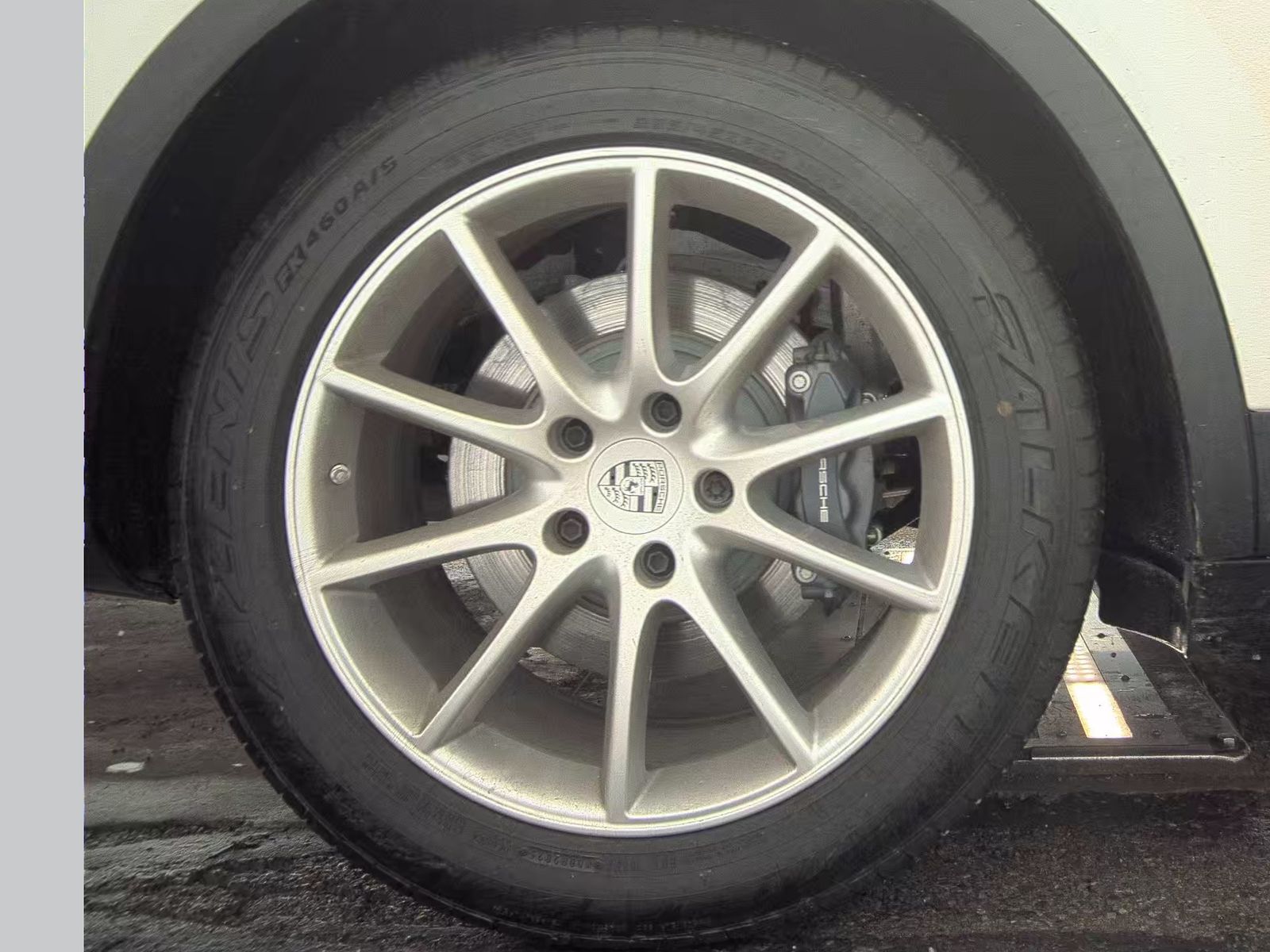 2024 Porsche Cayenne Base AWD