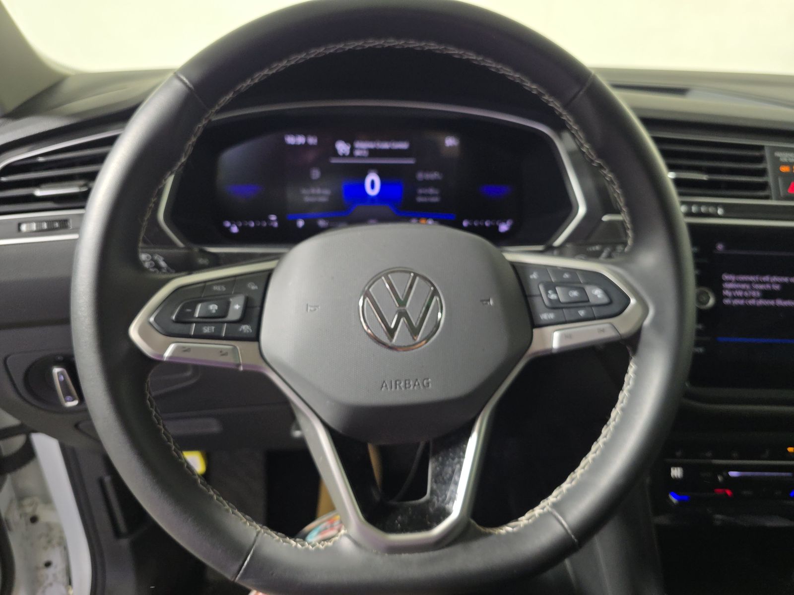 2024 Volkswagen Tiguan 2.0T SE AWD