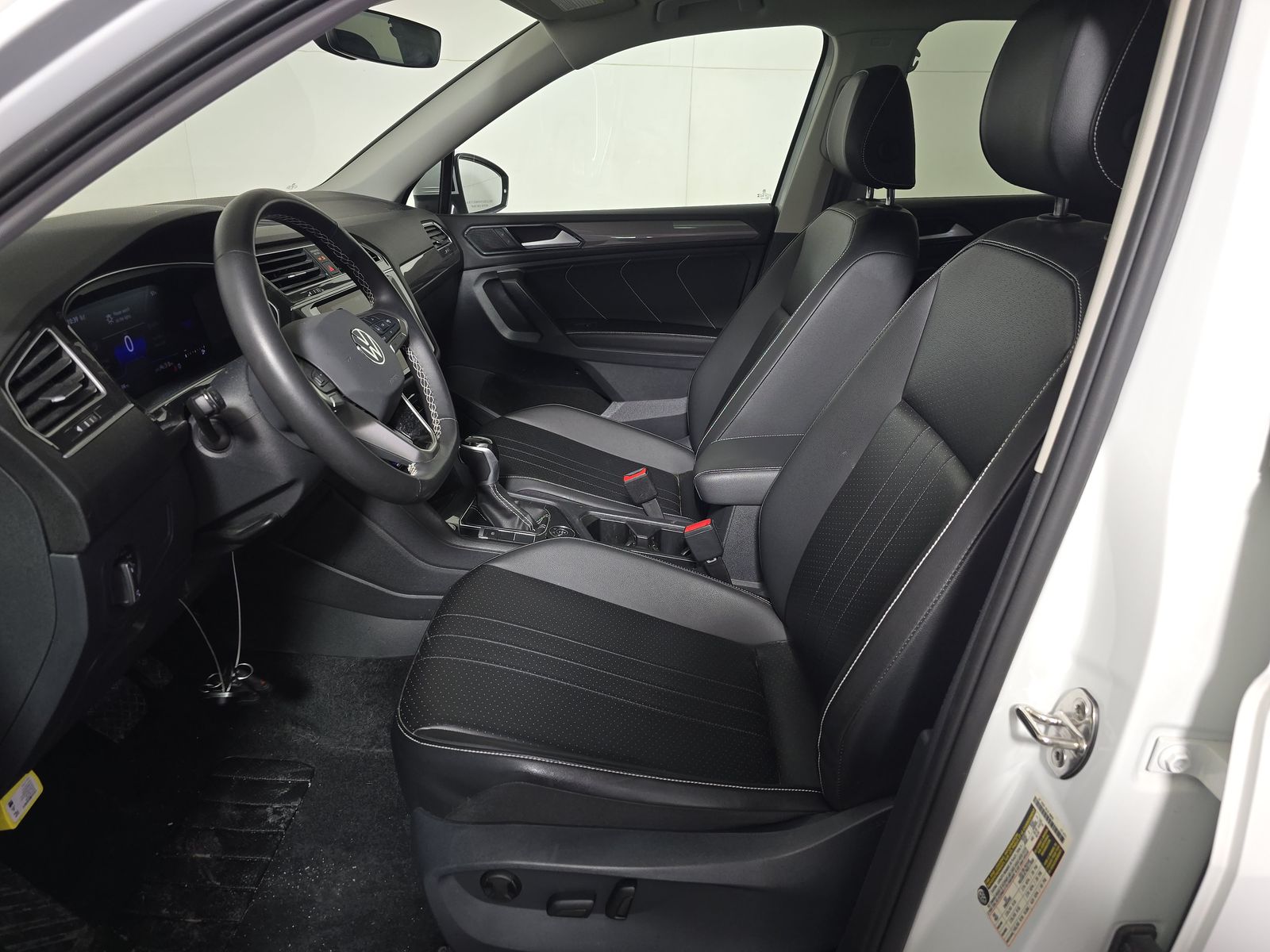 2024 Volkswagen Tiguan 2.0T SE AWD