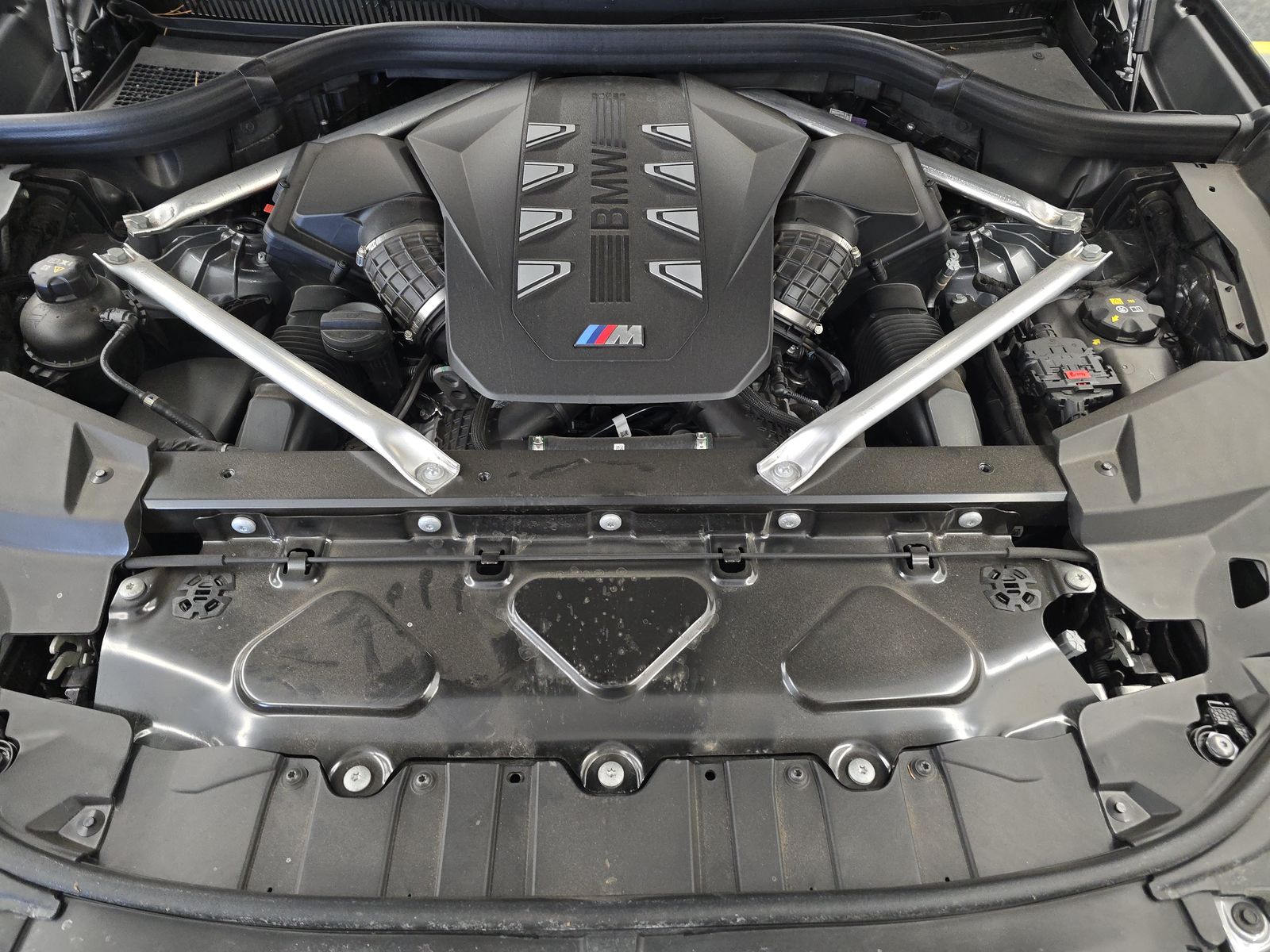 2026 BMW X6 M60i xDrive AWD