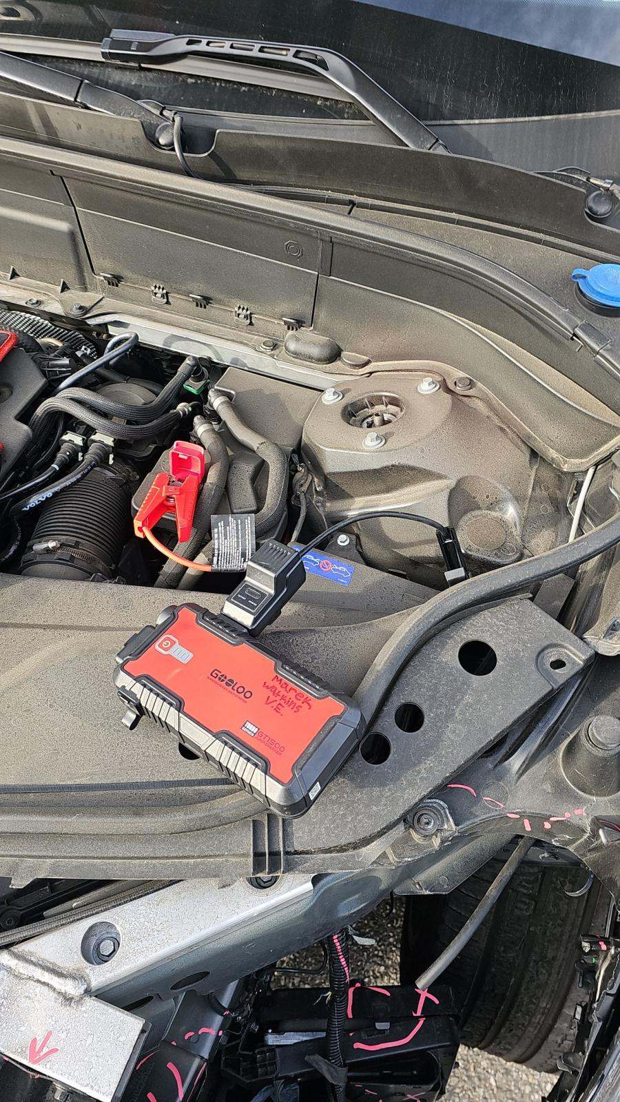 2025 Volvo XC90 B6 Plus AWD