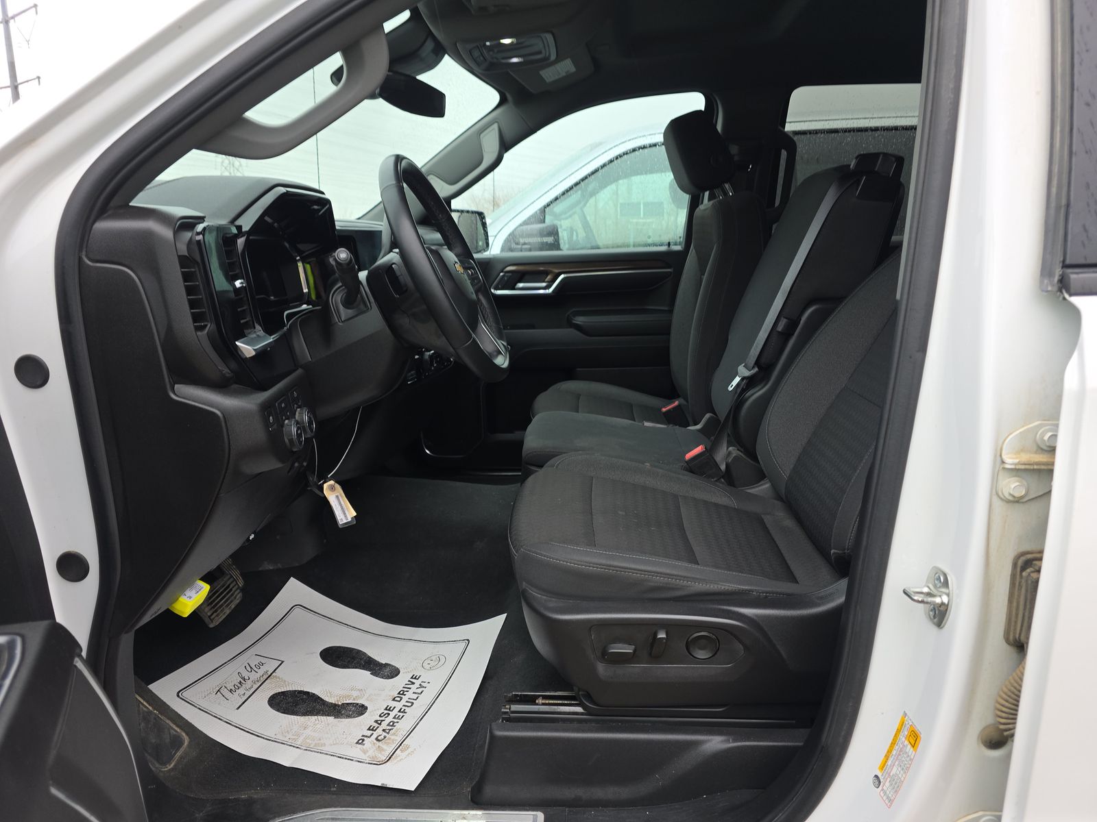 2025 Chevrolet Silverado 1500 LT AWD