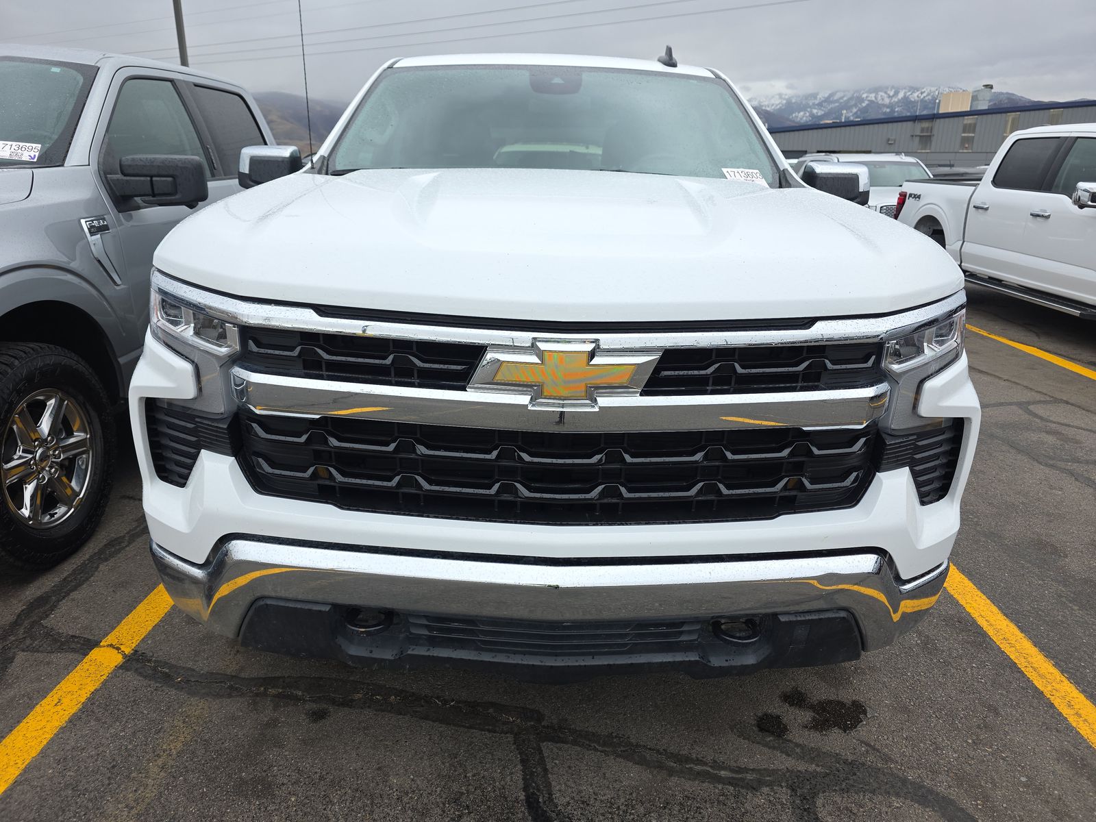 2025 Chevrolet Silverado 1500 LT AWD