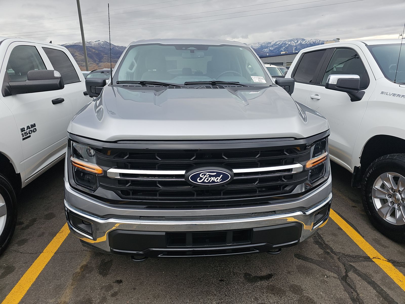 2024 Ford F-150 XLT AWD
