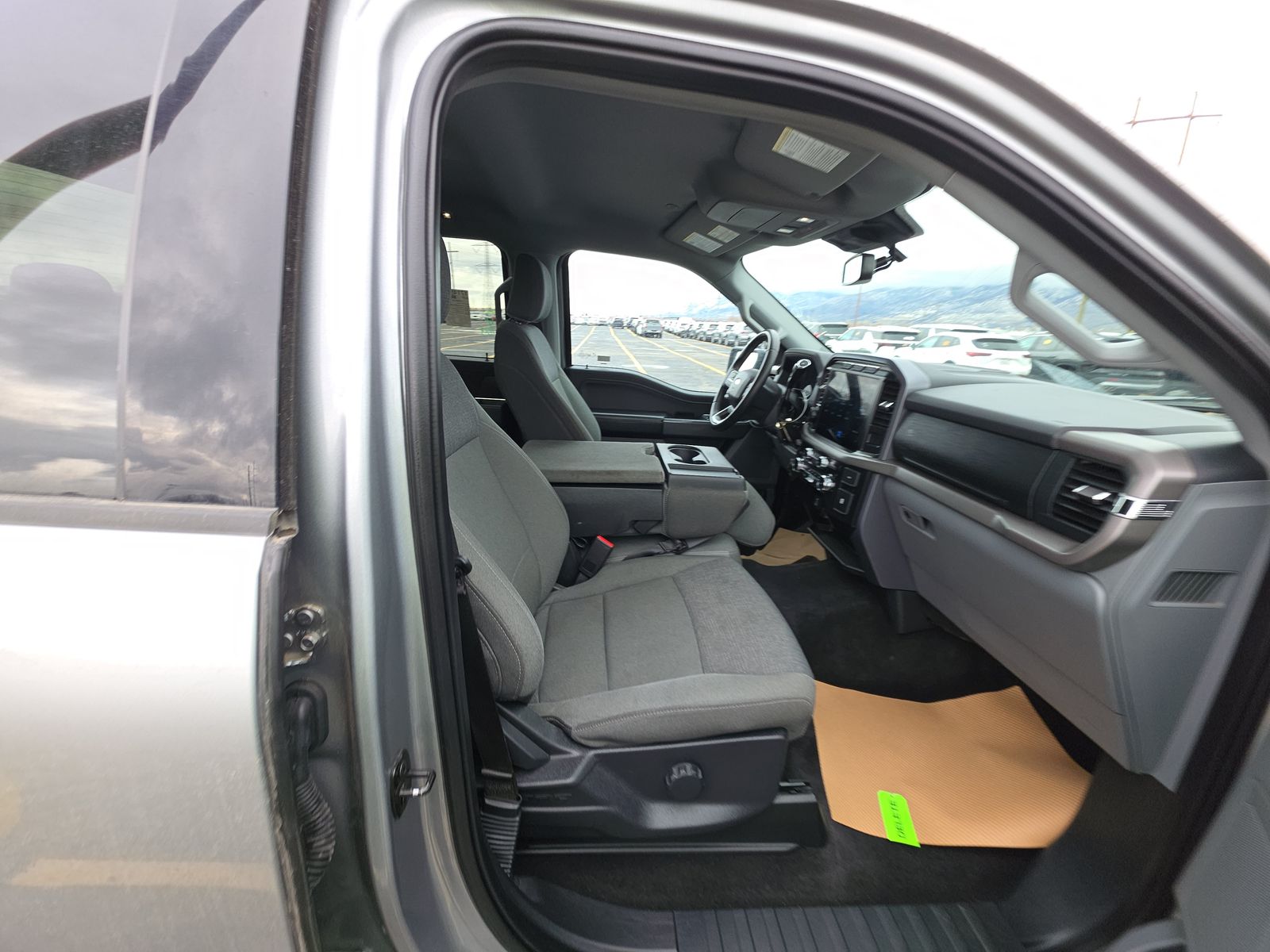 2024 Ford F-150 XLT AWD