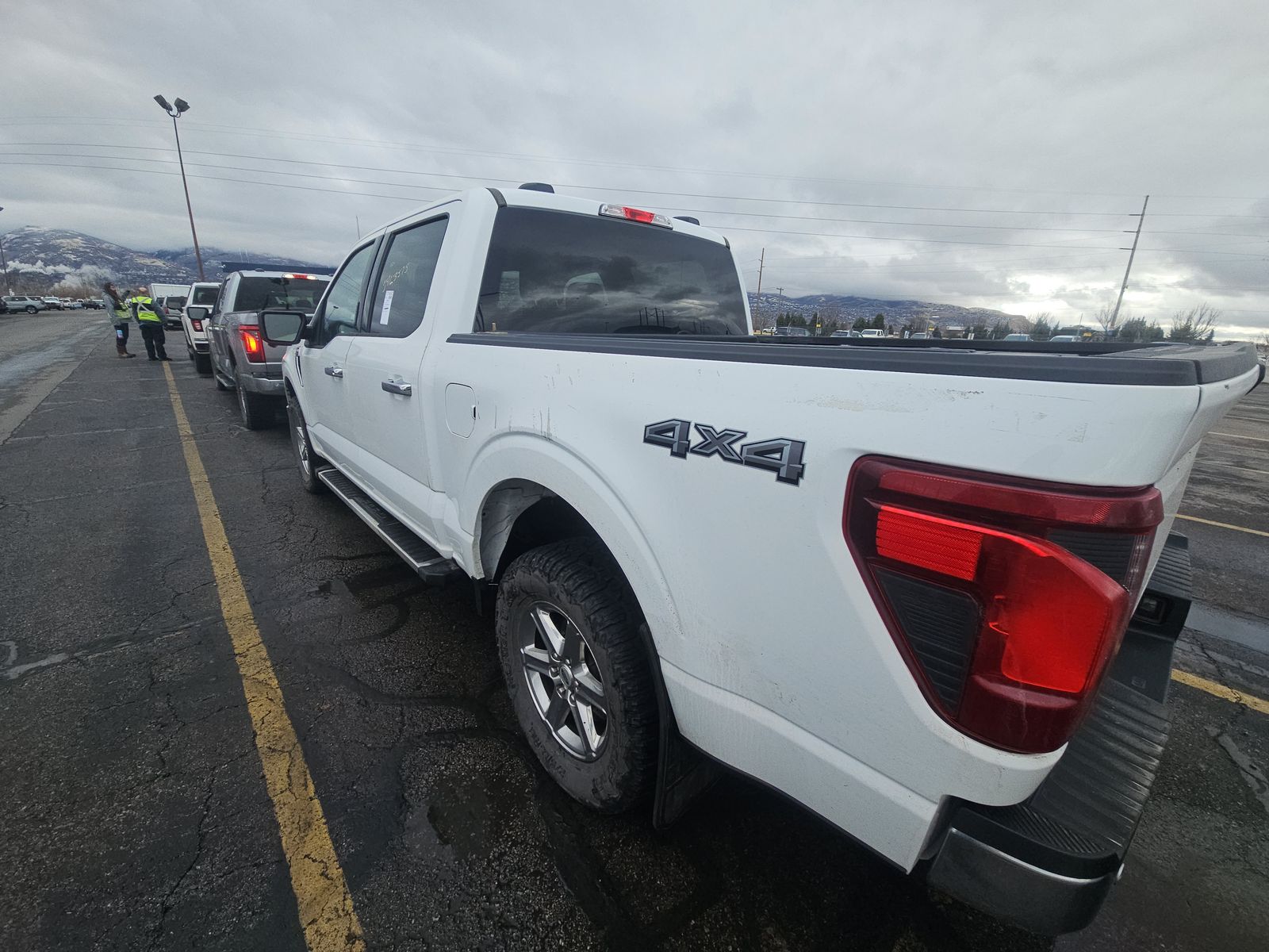 2024 Ford F-150 XLT AWD