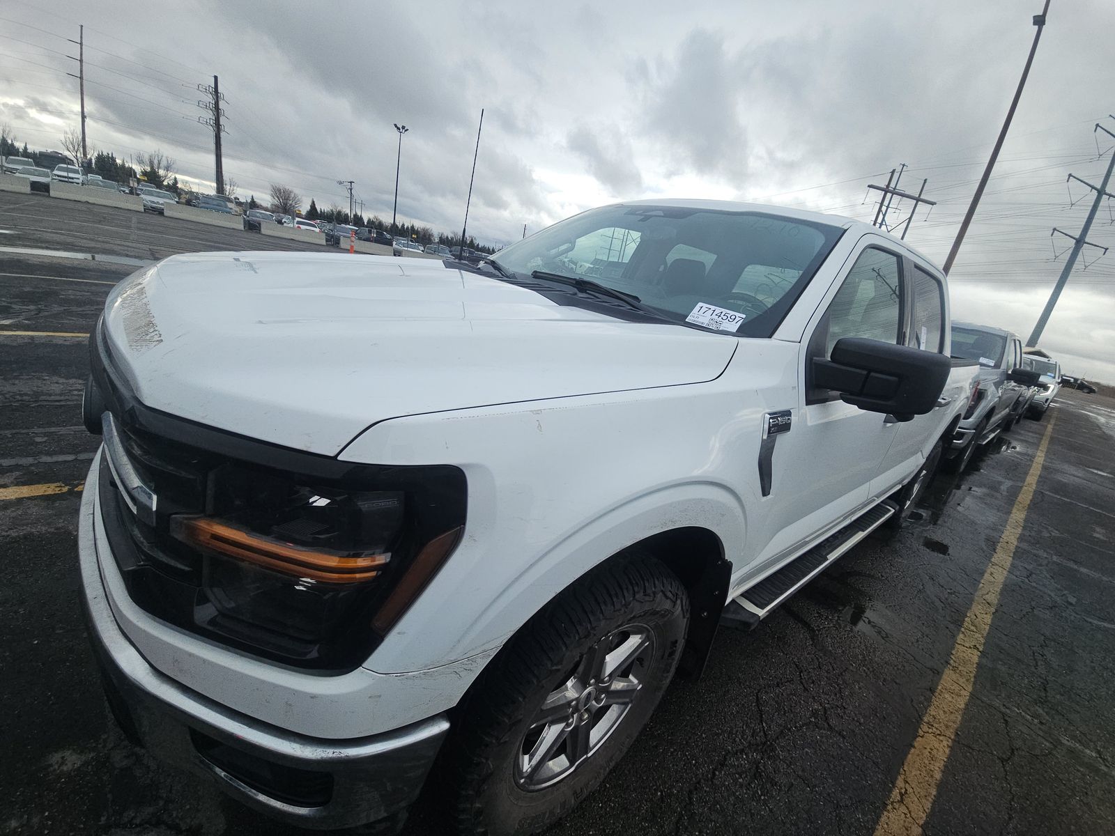 2024 Ford F-150 XLT AWD