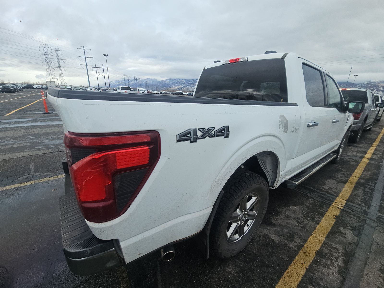 2024 Ford F-150 XLT AWD
