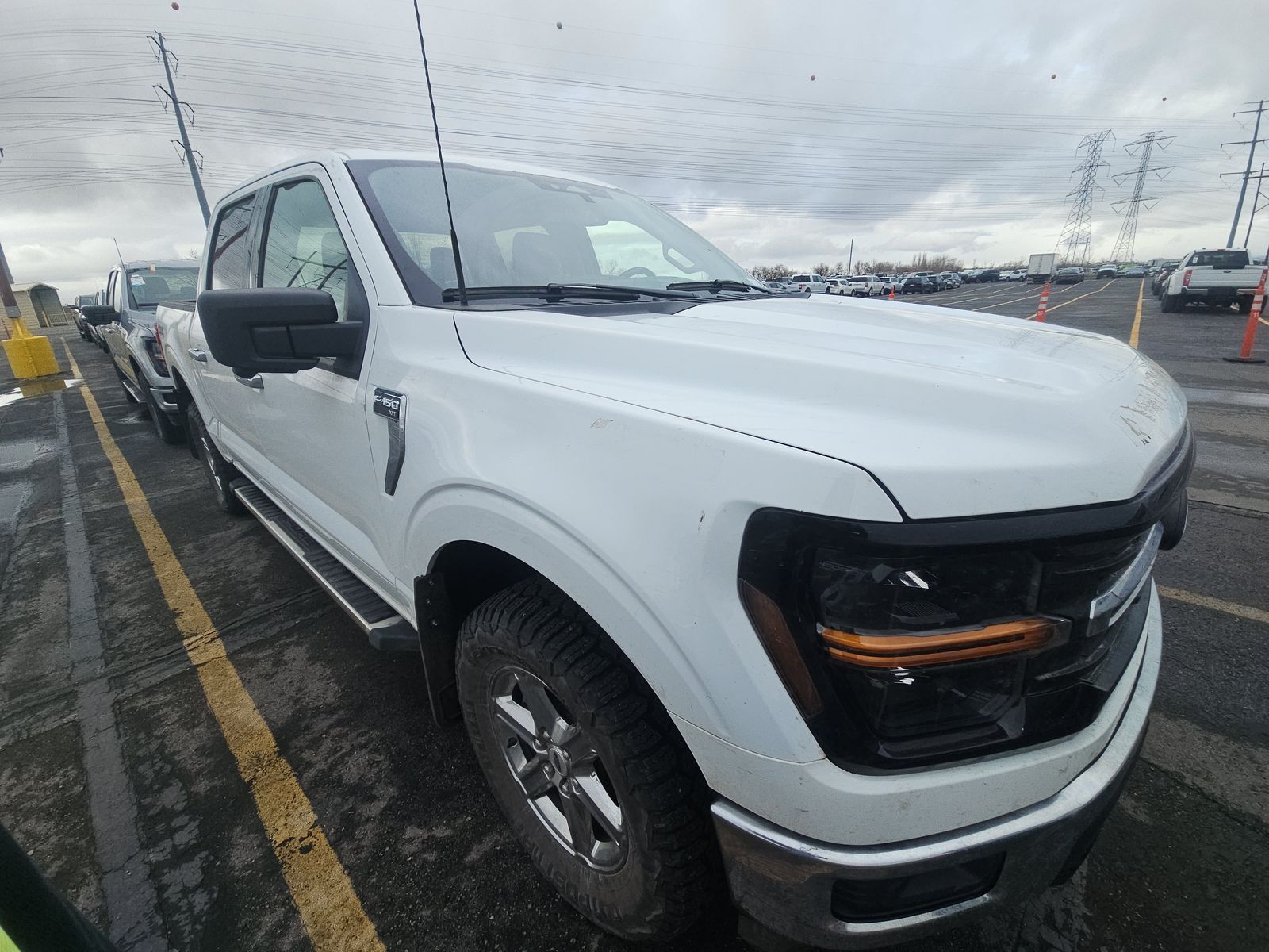 2024 Ford F-150 XLT AWD