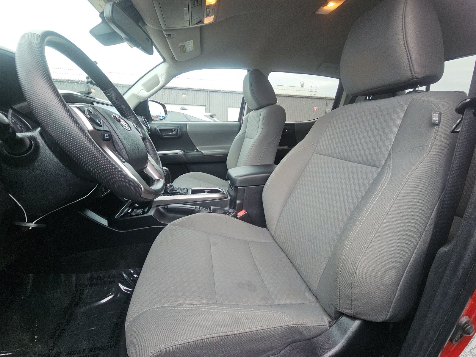 2022 Toyota Tacoma SR5 RWD