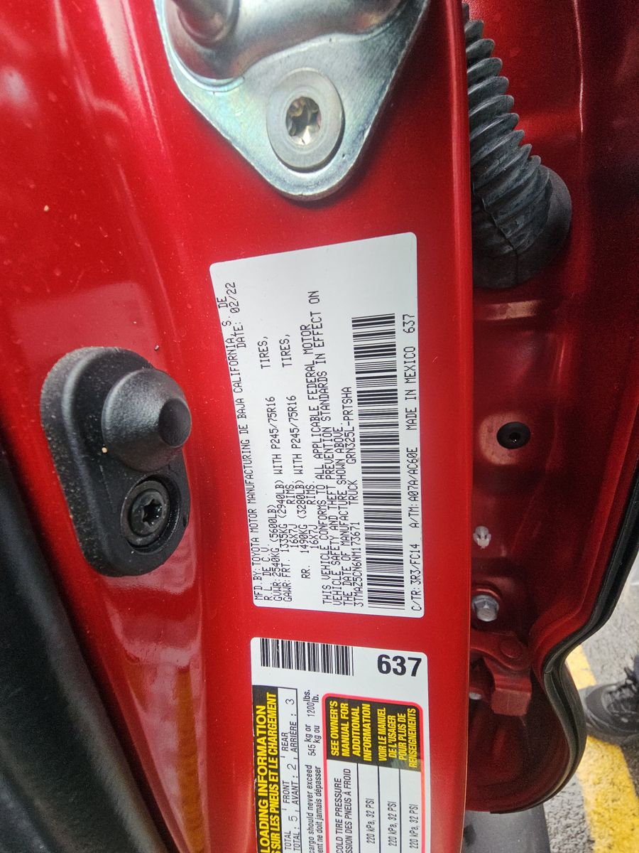 2022 Toyota Tacoma SR5 RWD