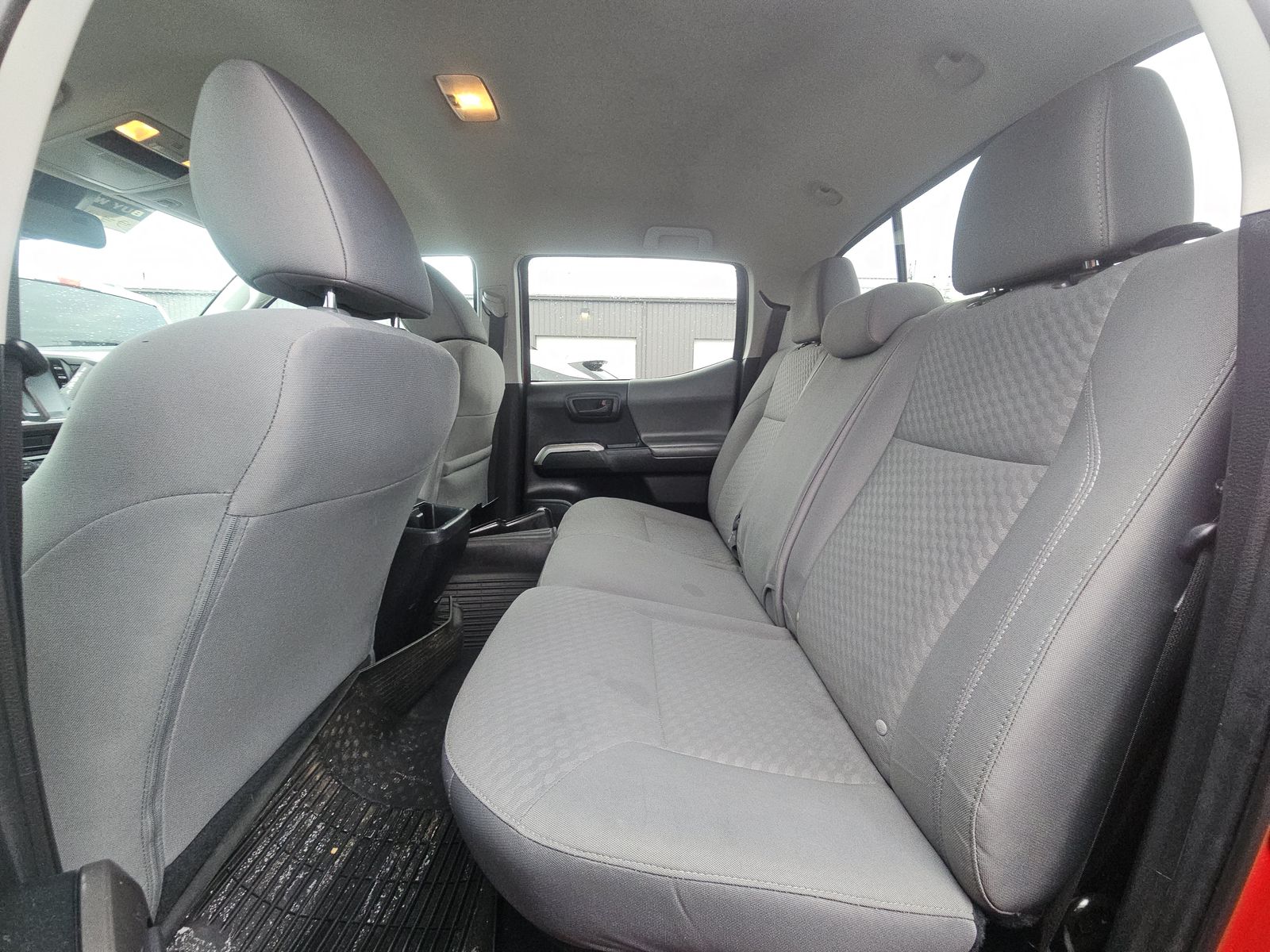 2022 Toyota Tacoma SR5 RWD