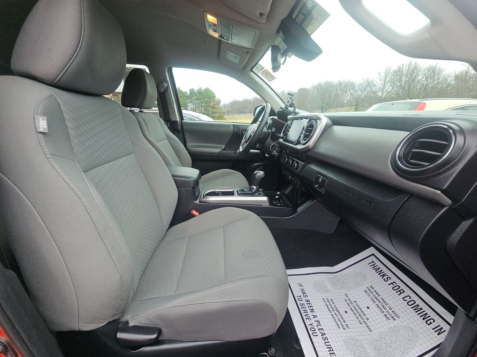 2022 Toyota Tacoma SR5 RWD