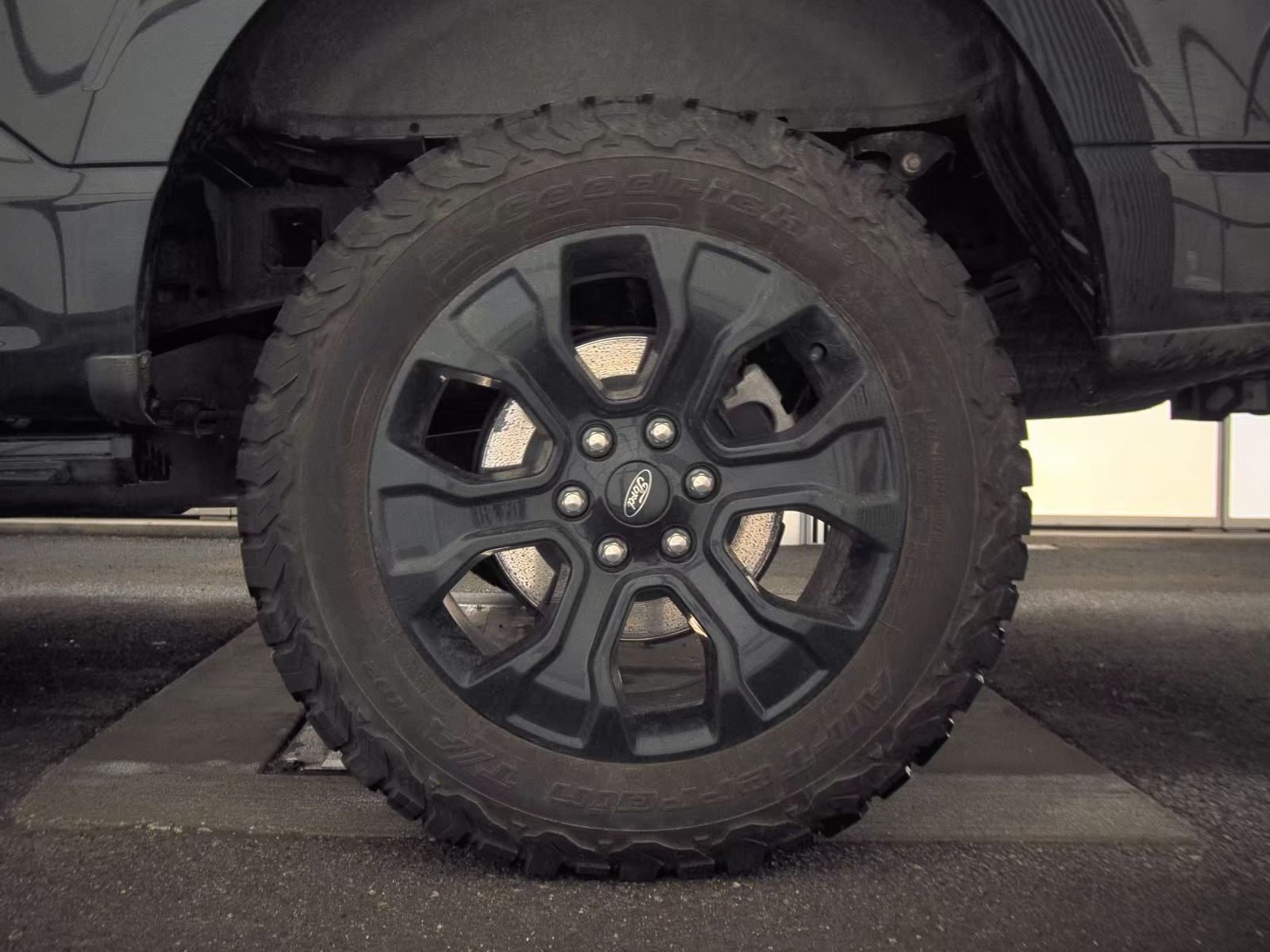 2022 Ford F-150 Hybrid Platinum AWD