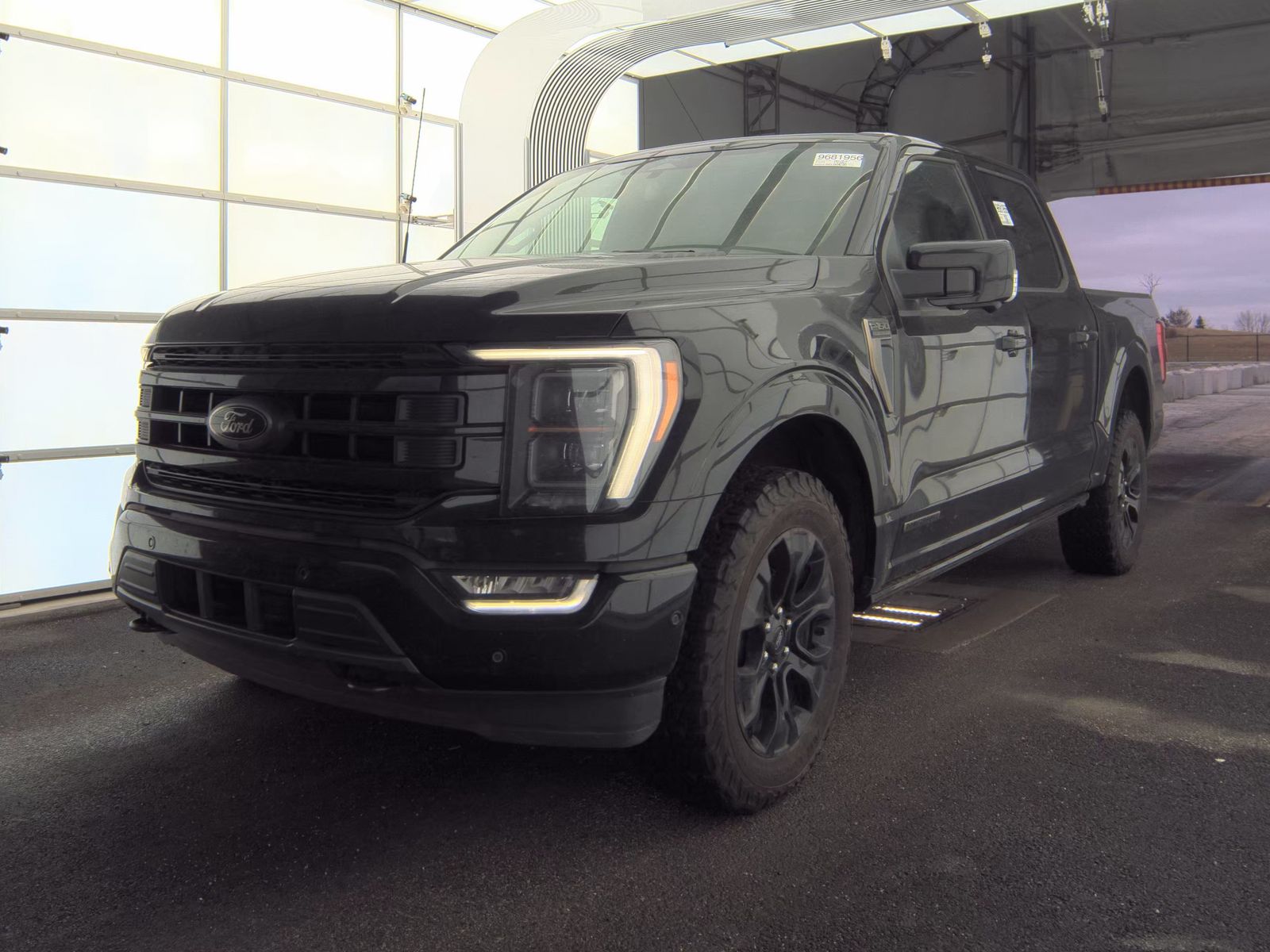2022 Ford F-150 Hybrid Platinum AWD