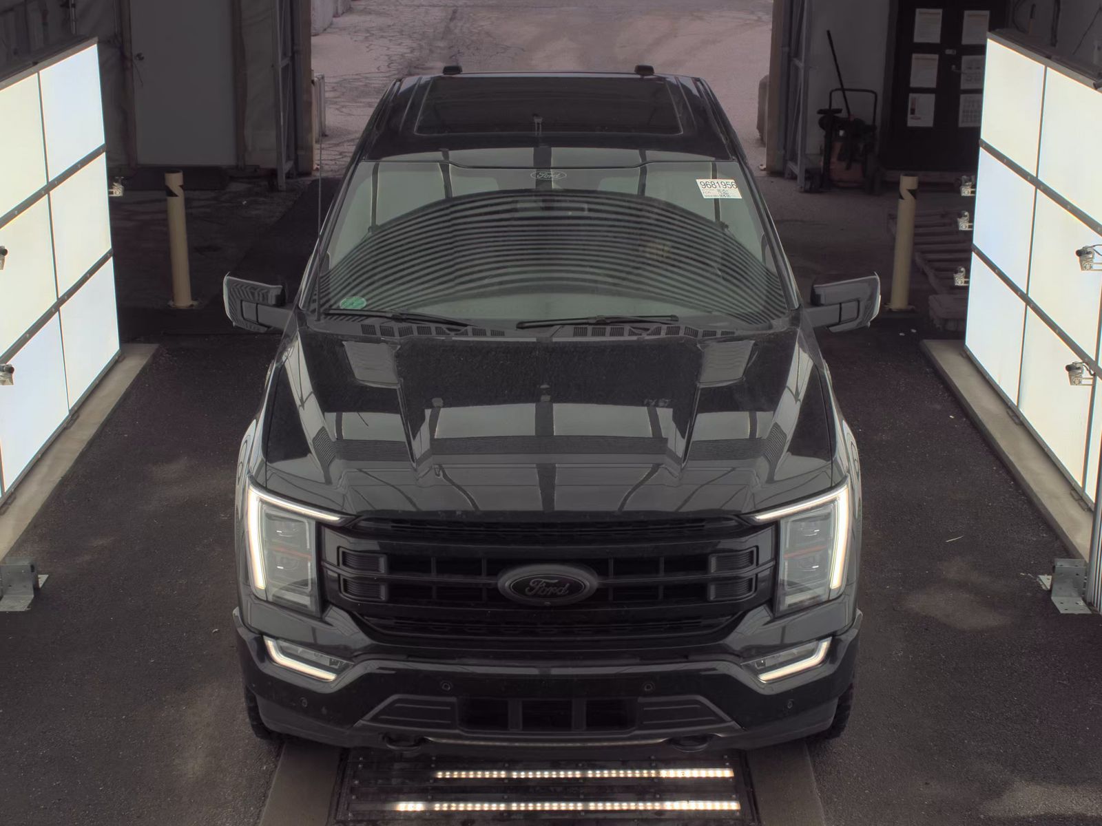 2022 Ford F-150 Hybrid Platinum AWD