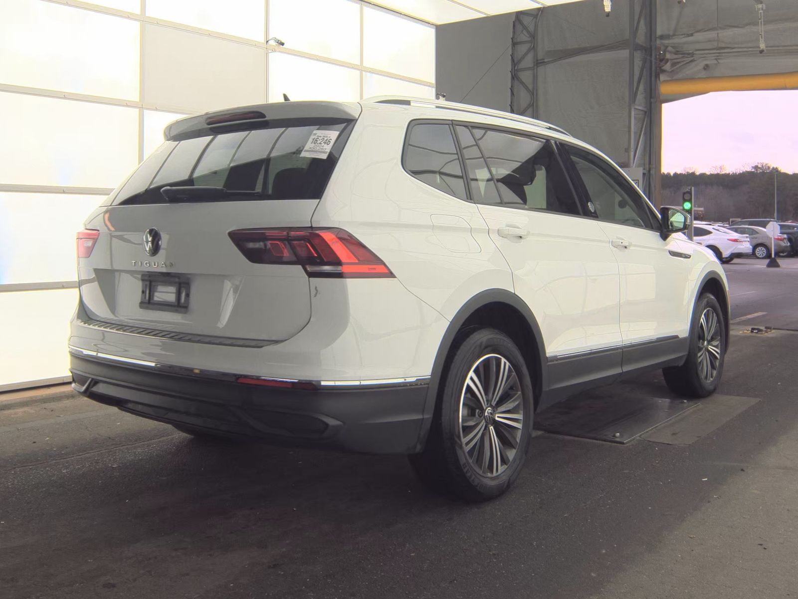 2024 Volkswagen Tiguan 2.0T Wolfsburg Edition FWD