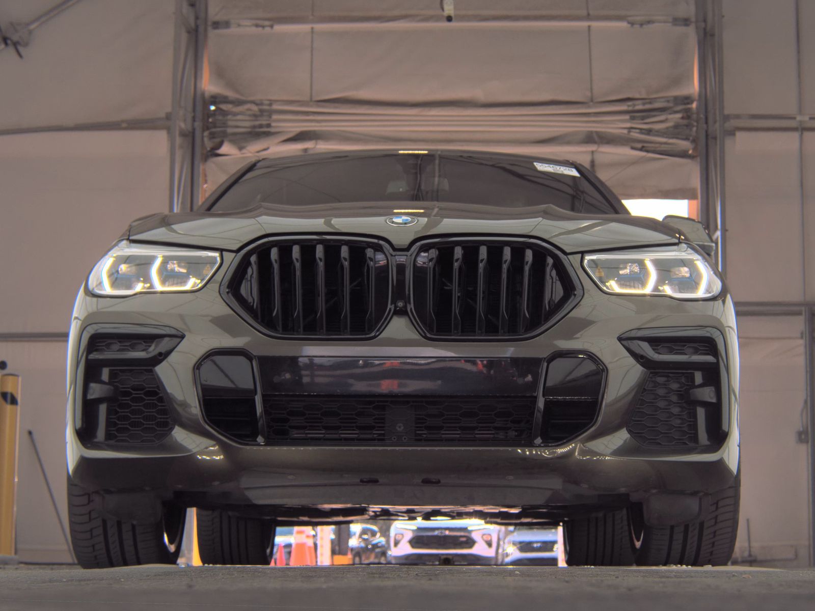 2022 BMW X6 xDrive40i AWD