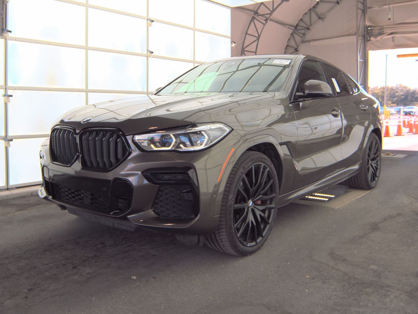 2022 BMW X6 xDrive40i AWD