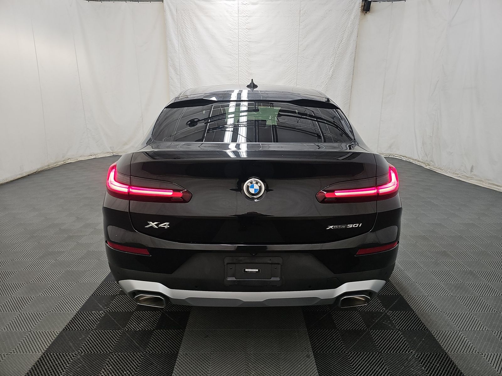 2023 BMW X4 xDrive30i AWD